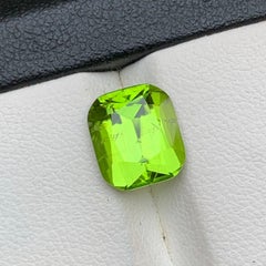 Lime Green Natural Peridot 3.86 Carat Cushion Cut Loose Gemstones for Ring