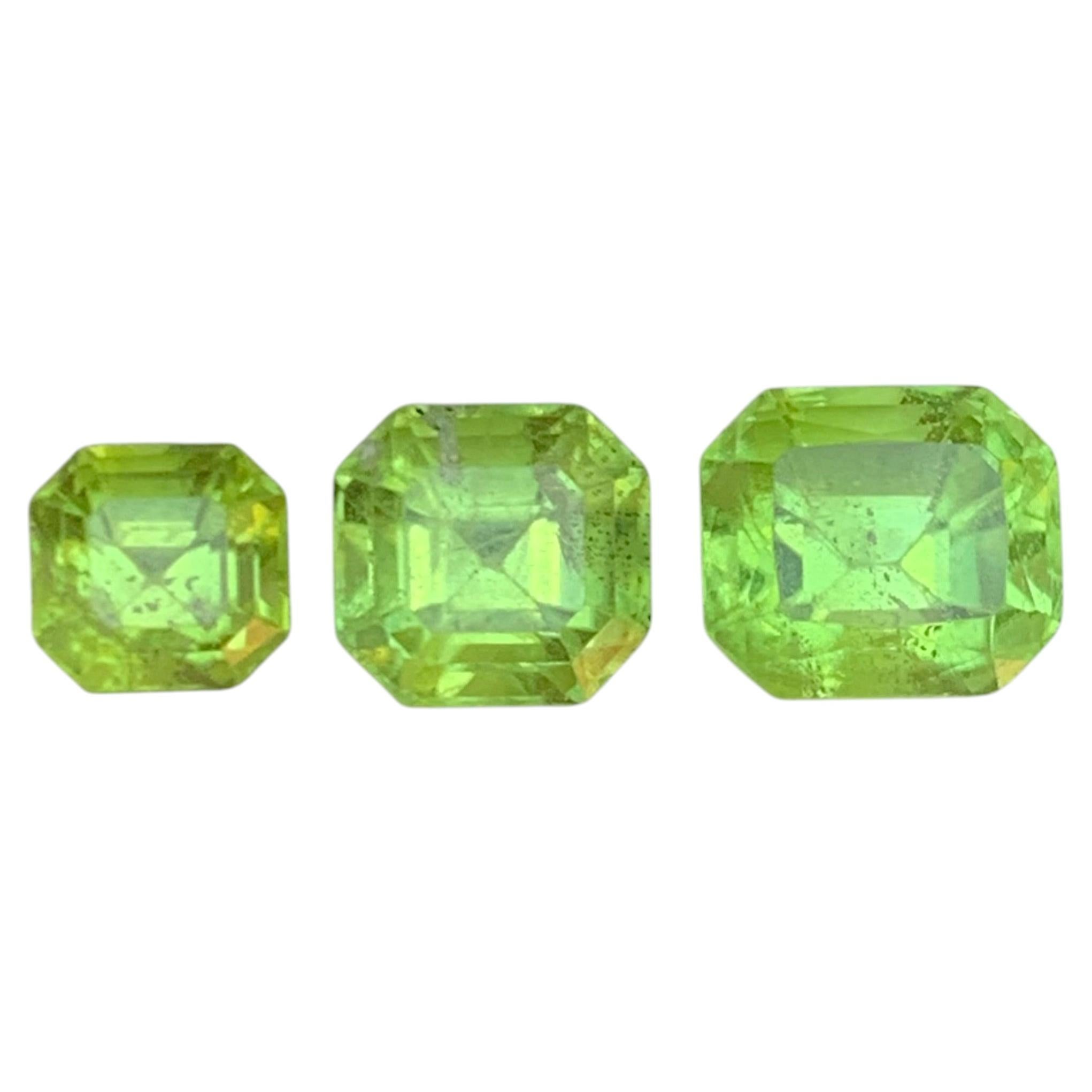 Lime Green Natural Peridot 5.05 Carat Octagon Cut Loose Gemstones for Jewelry