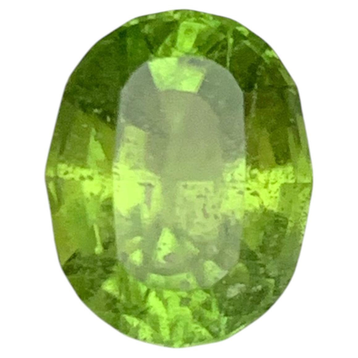 Lime Green Natural Peridot 5.18 Carat Oval Cut Loose Gemstone for Ring, Jewelry