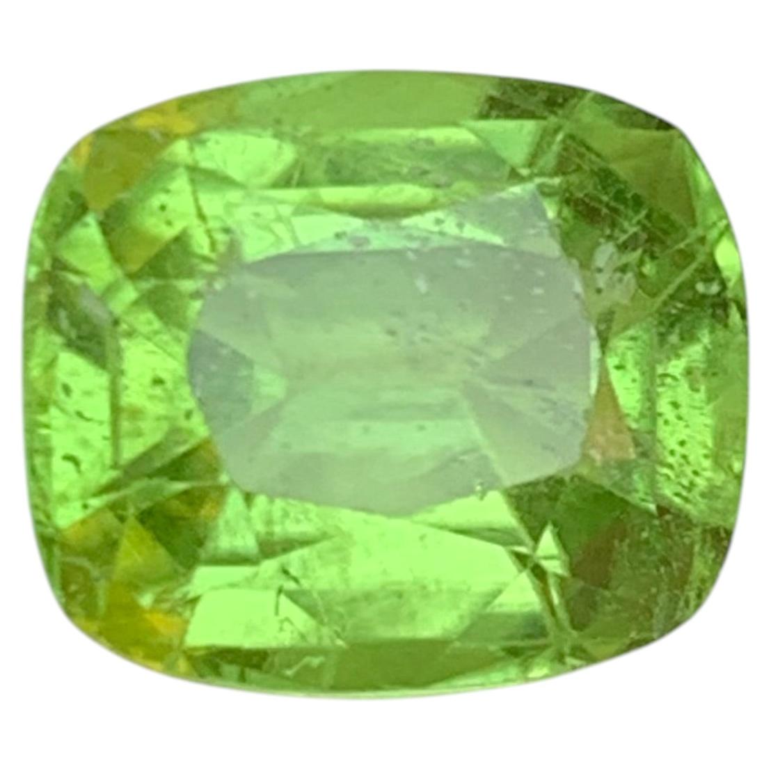 Lime Green Natural Peridot 5.23 Carat Cushion Cut Loose Gemstone for Ring For Sale