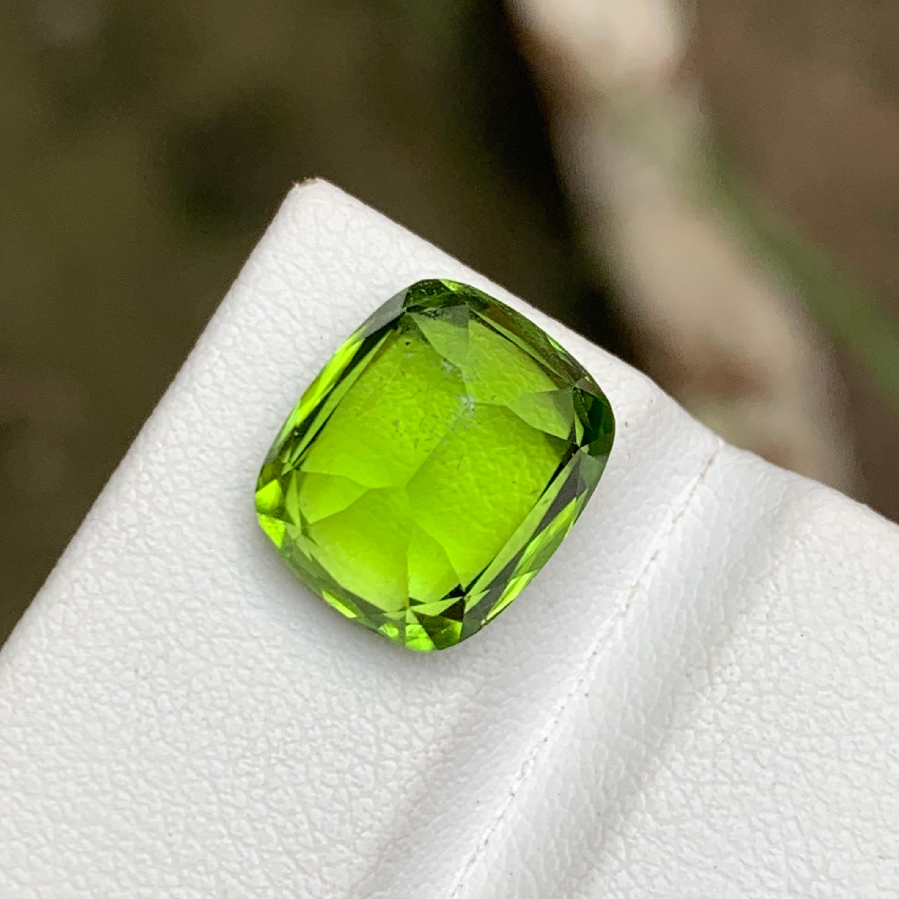 Lime Green Natural Peridot Gemstone 6.85 Ct Cushion Cut  Ring, Pendant Jewelry 1
