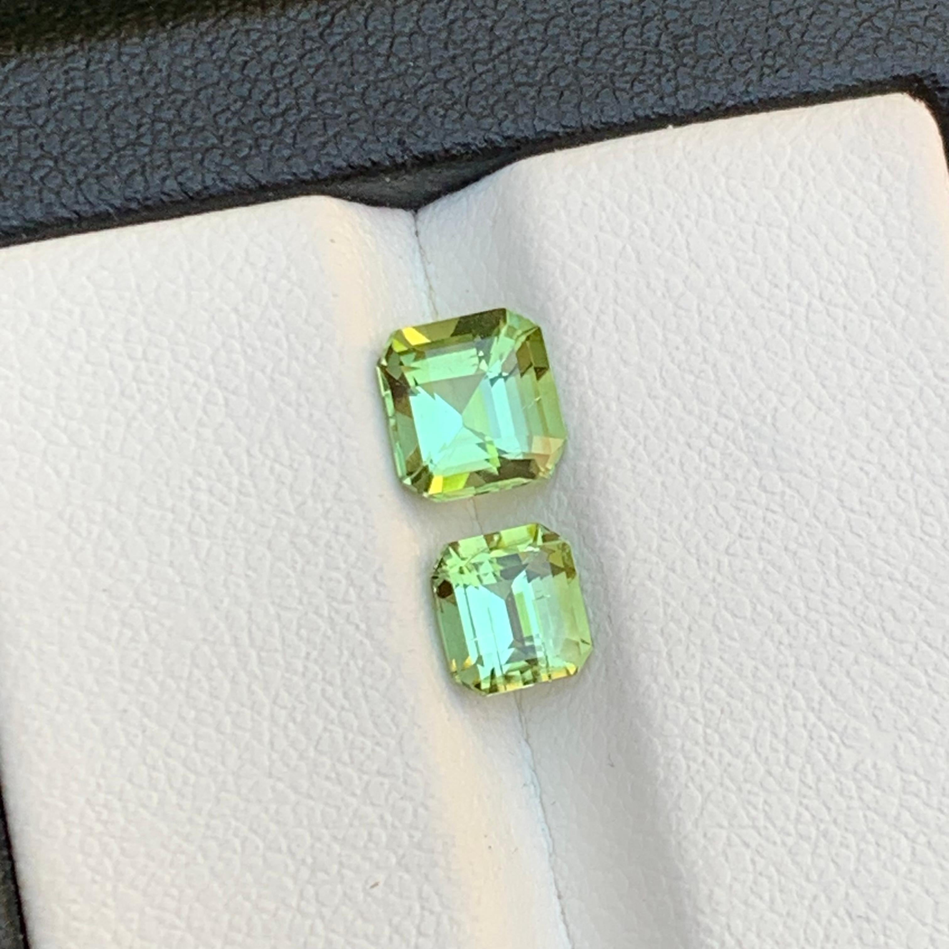 Gemme sciolte di tormalina naturale verde lime 2,05 carati taglio smeraldo - Gioielli in vendita 5