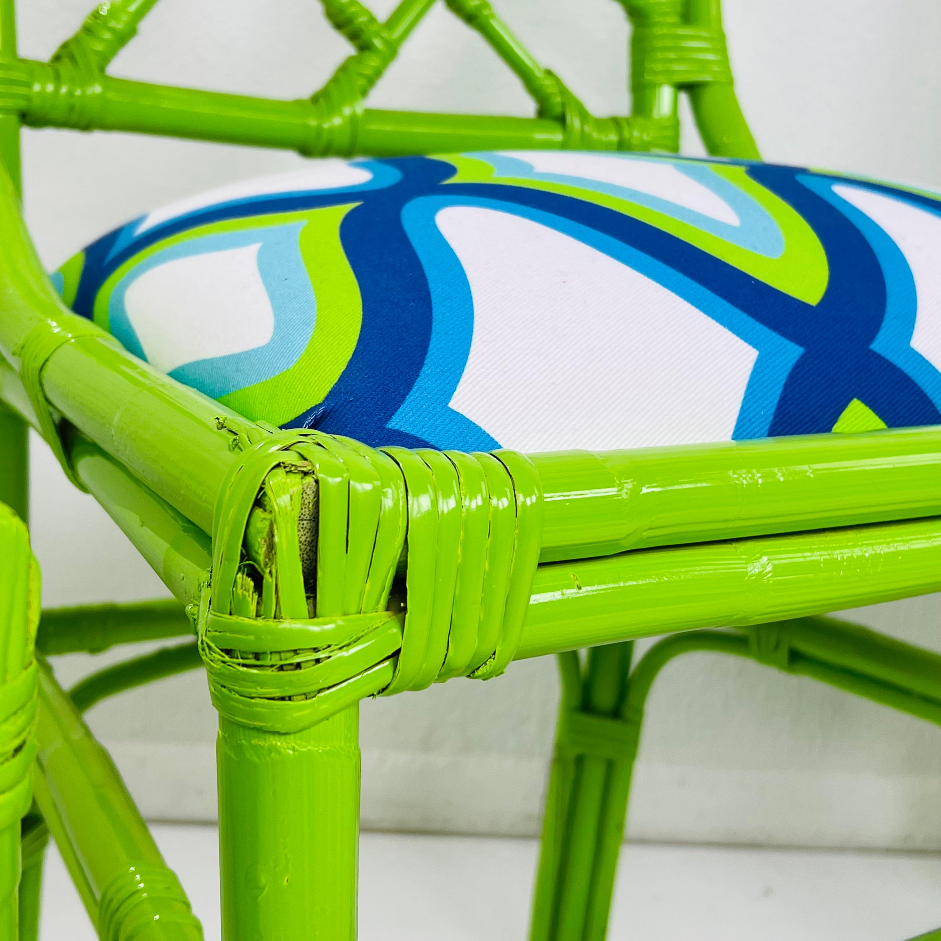 Garten-Set aus 4 chinesischen Chippendale-Stühlen und Glasplatte in Limonengrün im Angebot 8