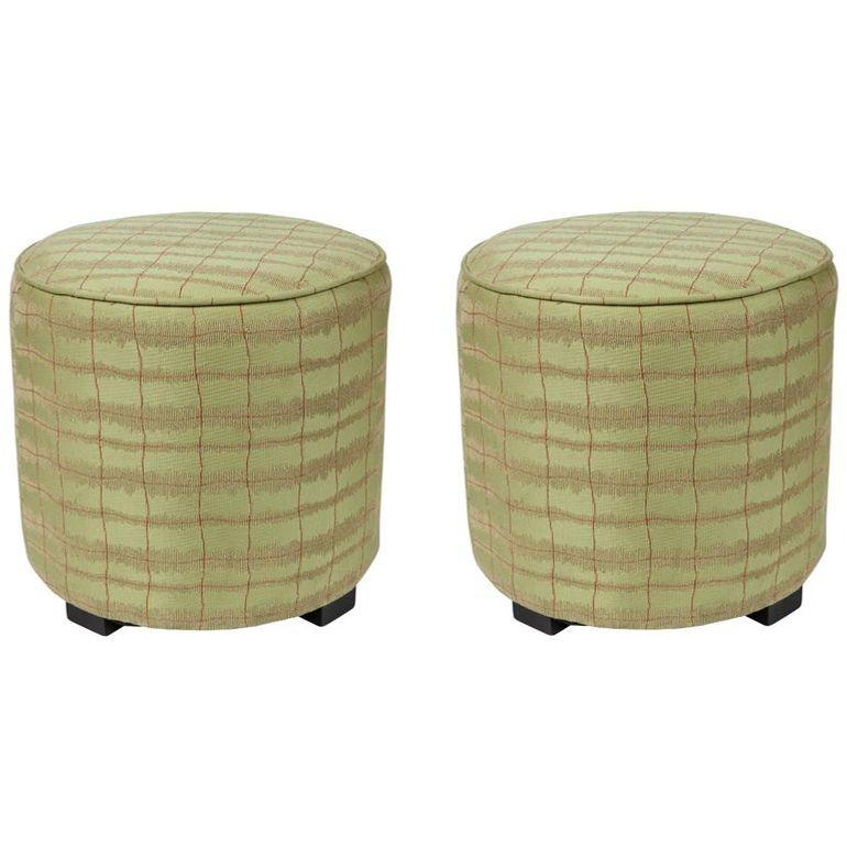 Lime Green Runder marokkanischer Art Deco Polsterhocker (Handgefertigt) im Angebot