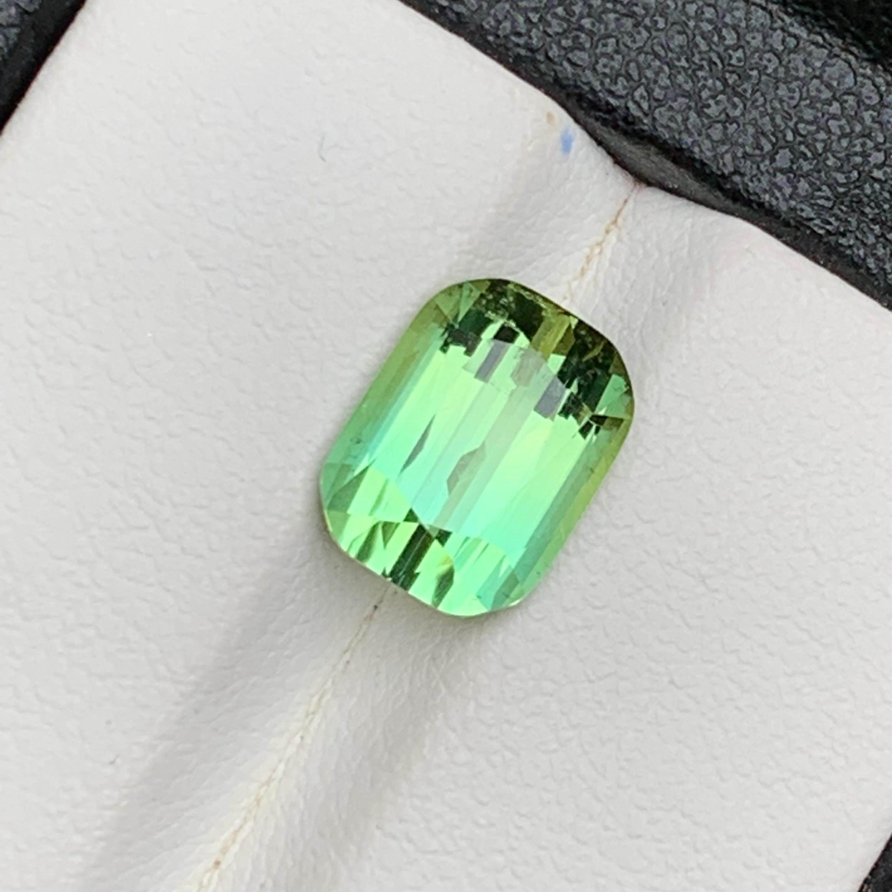 Rare Lime Green Two Tone Natural Tourmaline  Loose Gemstone for Ring, Pendant or any other Jewelry Setting Cushion Cut from Afghanistan
 
💎 GEMSTONE TYPE: Tourmaline
⚖️ WEIGHT: 4.25 Carats
🪚 SHAPE & CUT: Cushion Cut
📏 SIZE (MM): 10.33 x 7.86 x