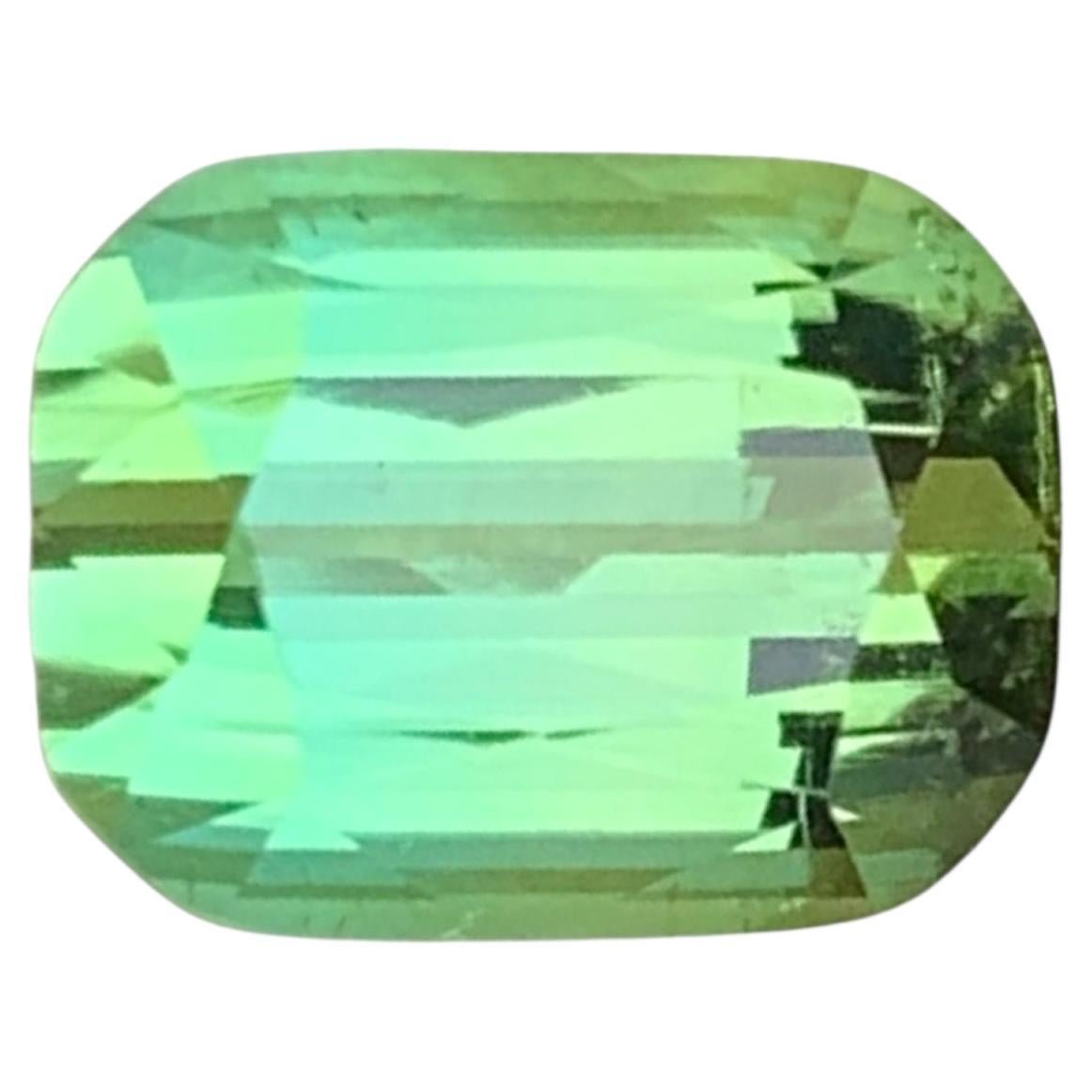 Lime Green Two Tone Natural Tourmaline Ring Loose Gemstone 4.25 Ct Cushion Cut For Sale