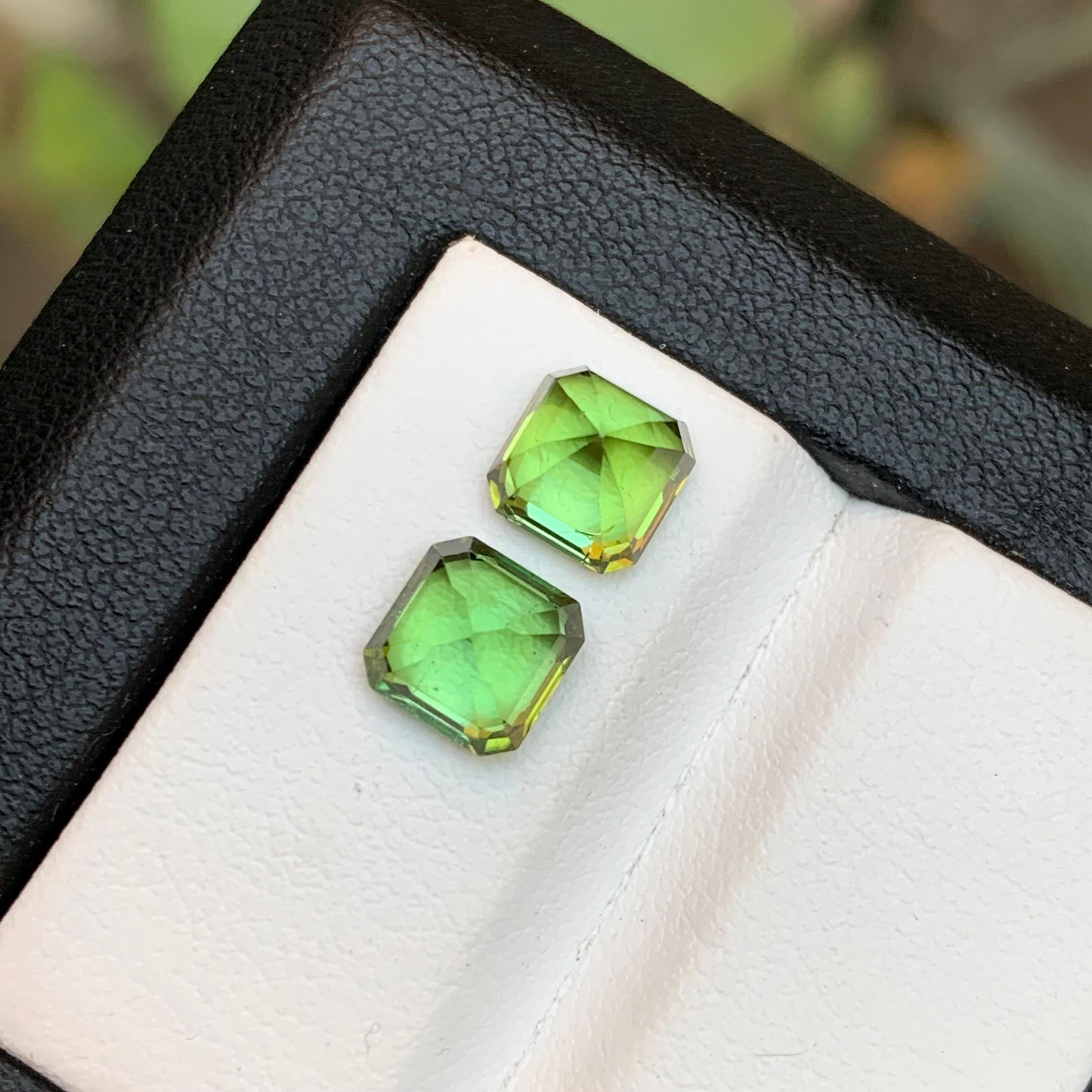 Juego de gemas sueltas de turmalina natural de color verde menta lima de 3,55 qt talla Asscher en Nuevo estado para la venta en Peshawar, PK