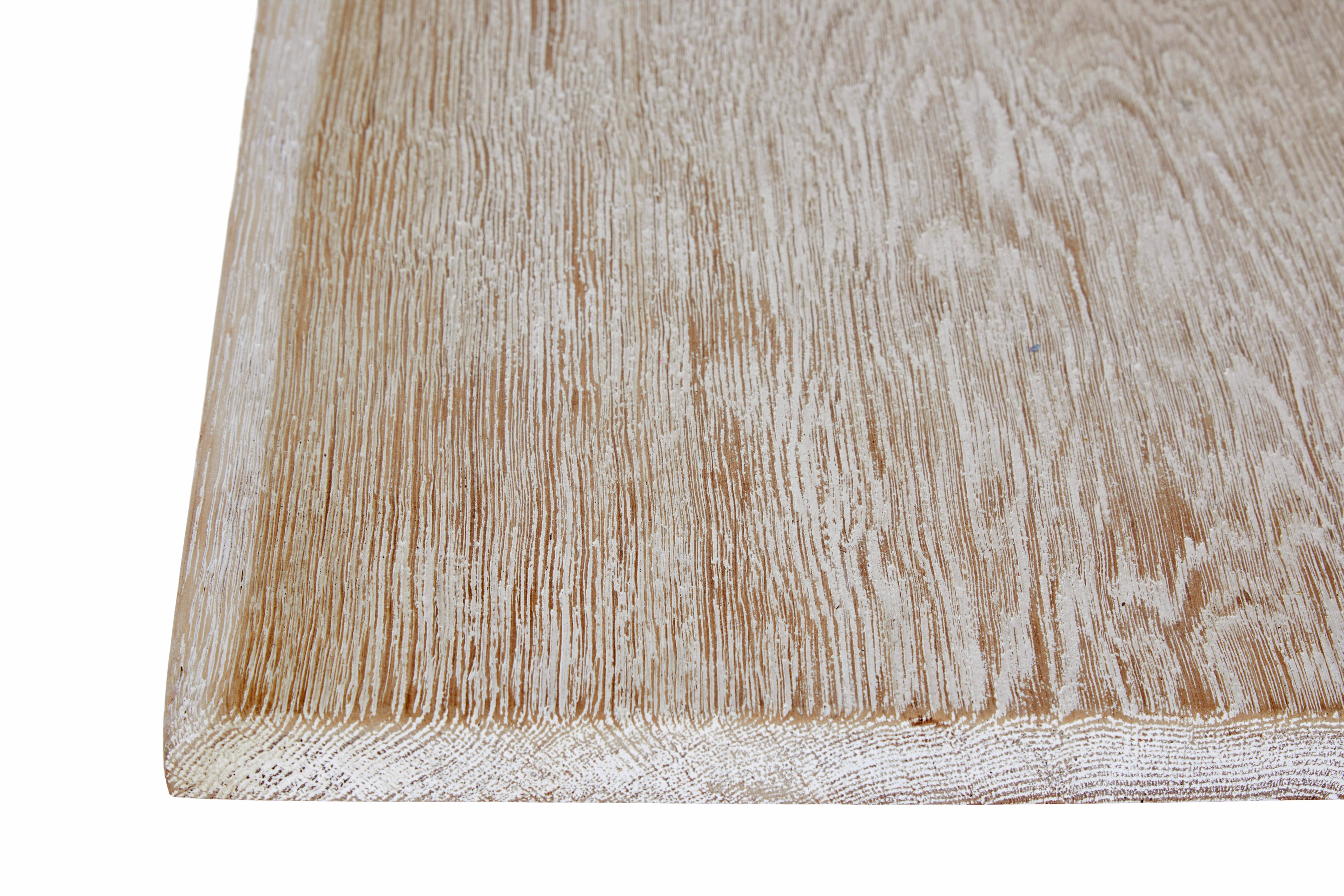 Mesa de comedor con balaustres de roble encalado Roble en venta