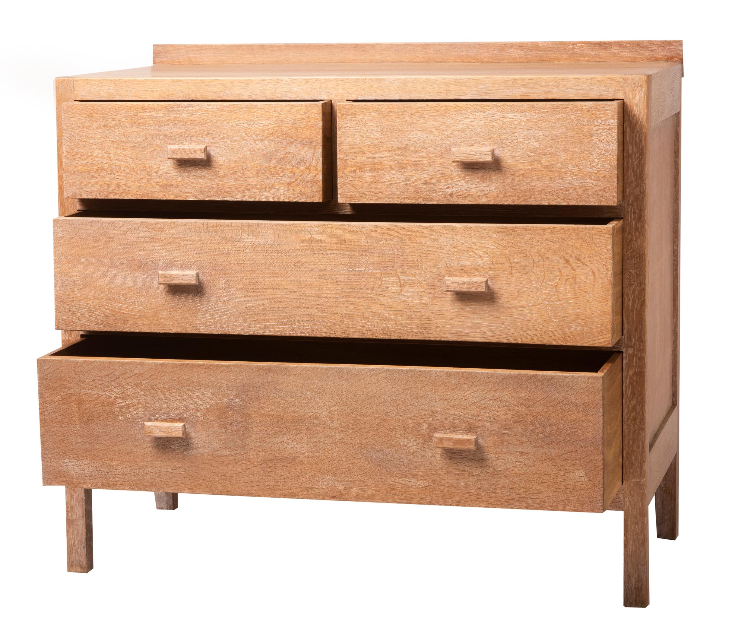 Limed Oak Chest of Drawers by Heals, England, circa 1930 In Good Condition For Sale In Macclesfield, Cheshire