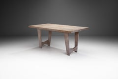 Table de salle à manger en chêne chauffé avec rallonges amovibles, France, milieu du 20e siècle