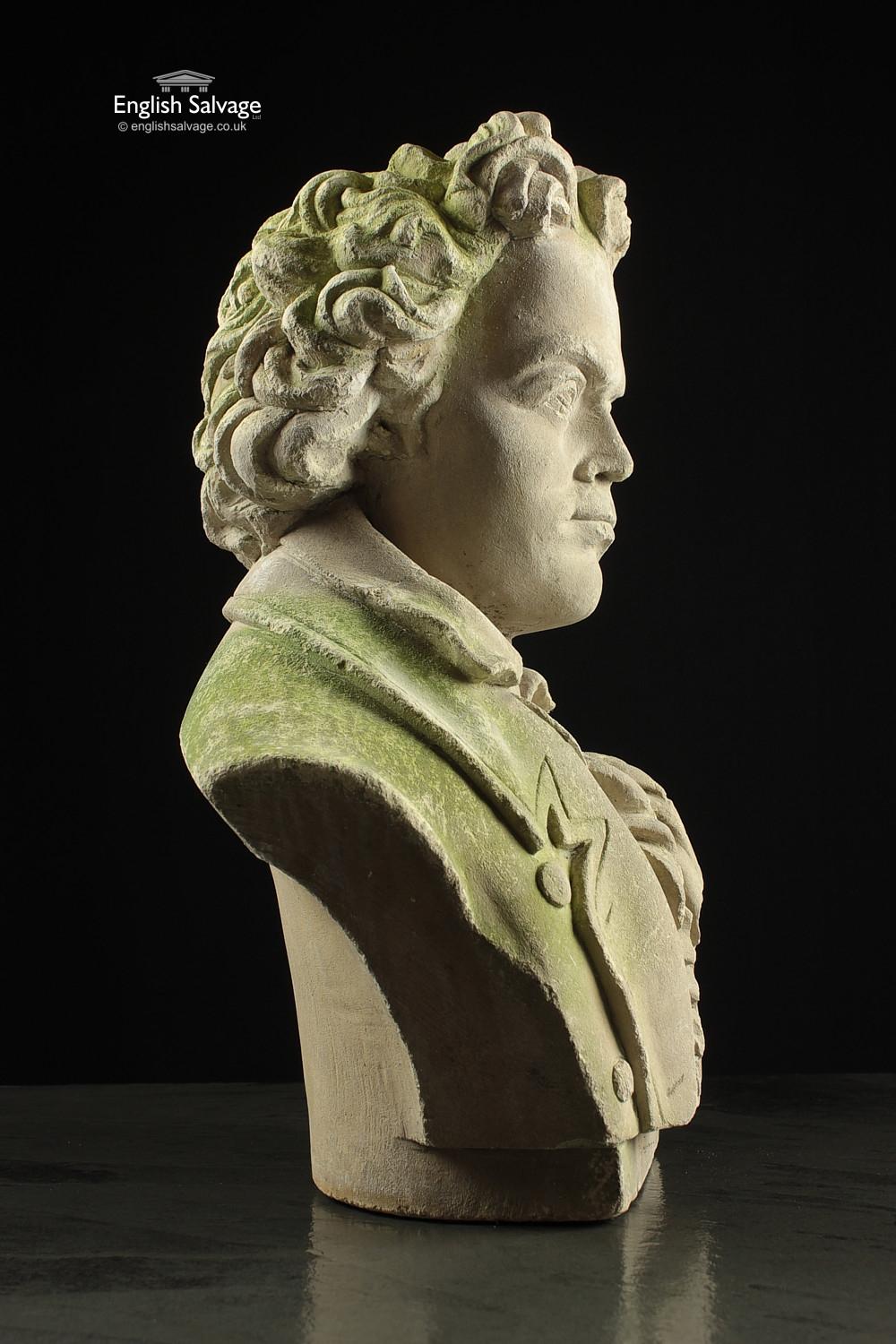 Limestone Bust of Classical Male Figure, 20th Century For Sale 1