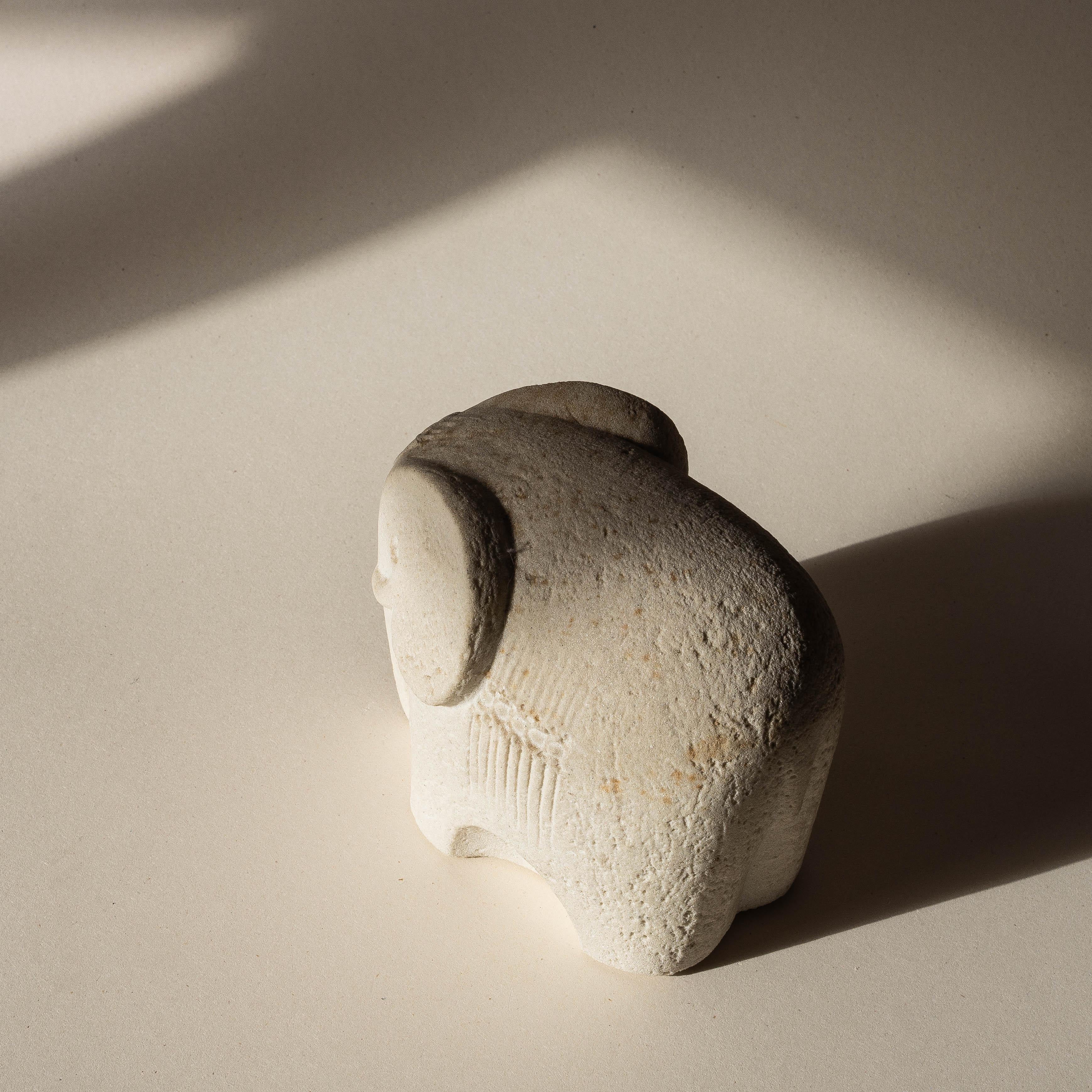 Escultura de elefante de piedra caliza, diseño moderno de mediados de siglo, años 70 1