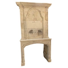 Kalksteinkamin Mantel mit Trumeau