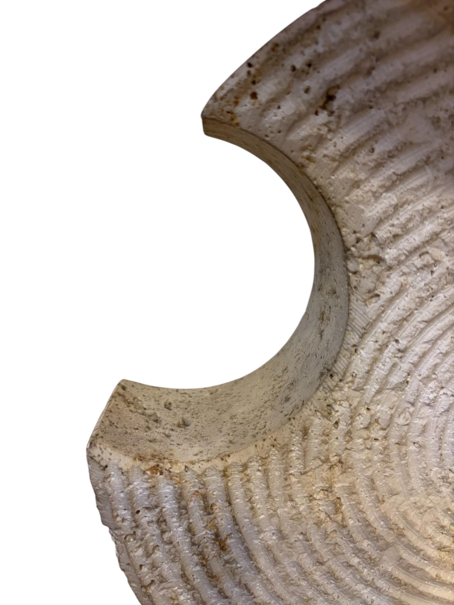 Limestone lamp with seashell decoration, chrome-plated metal base, circa 1970 For Sale 1