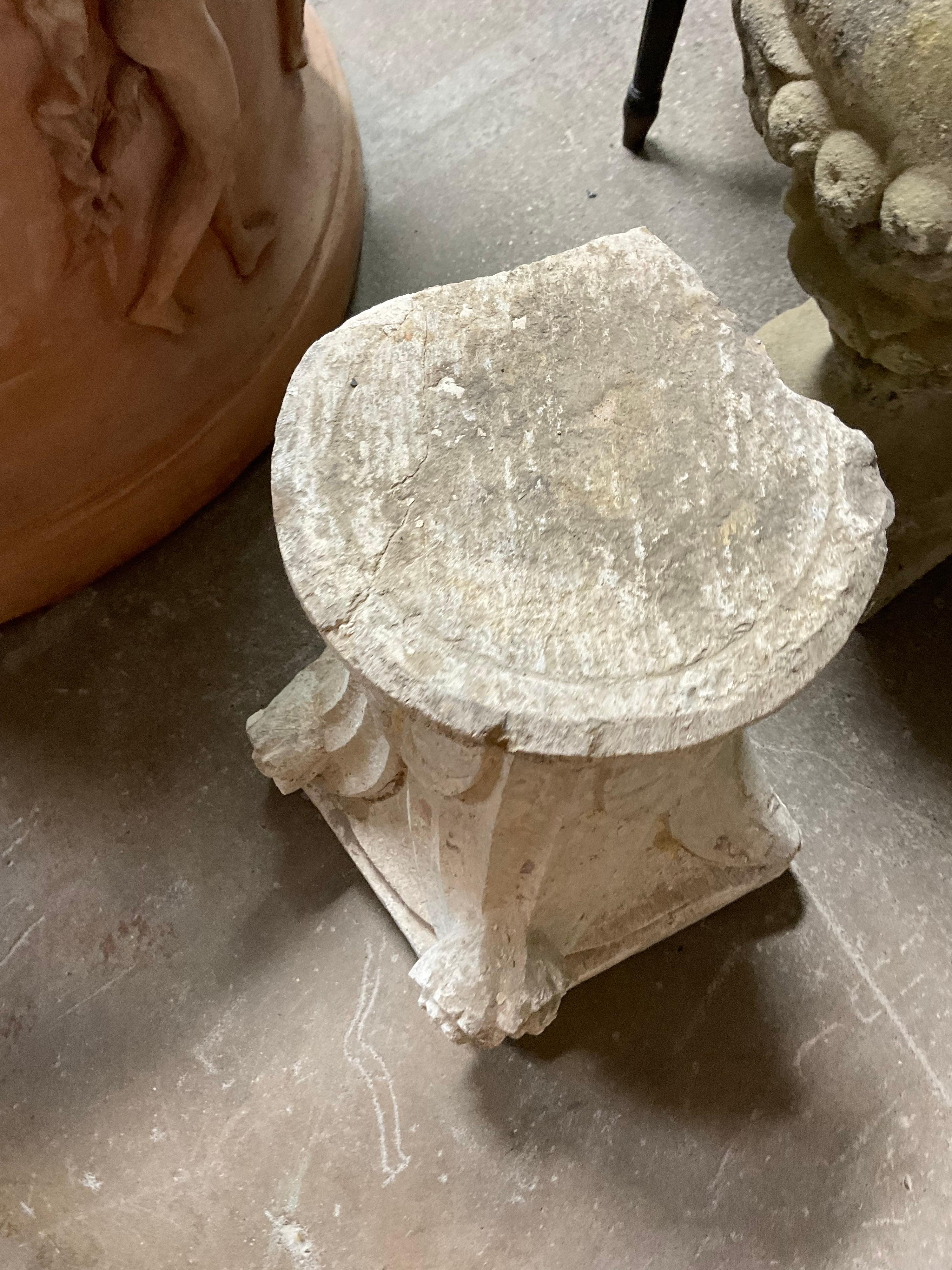 Limestone Pedestal In Good Condition For Sale In Dallas, TX