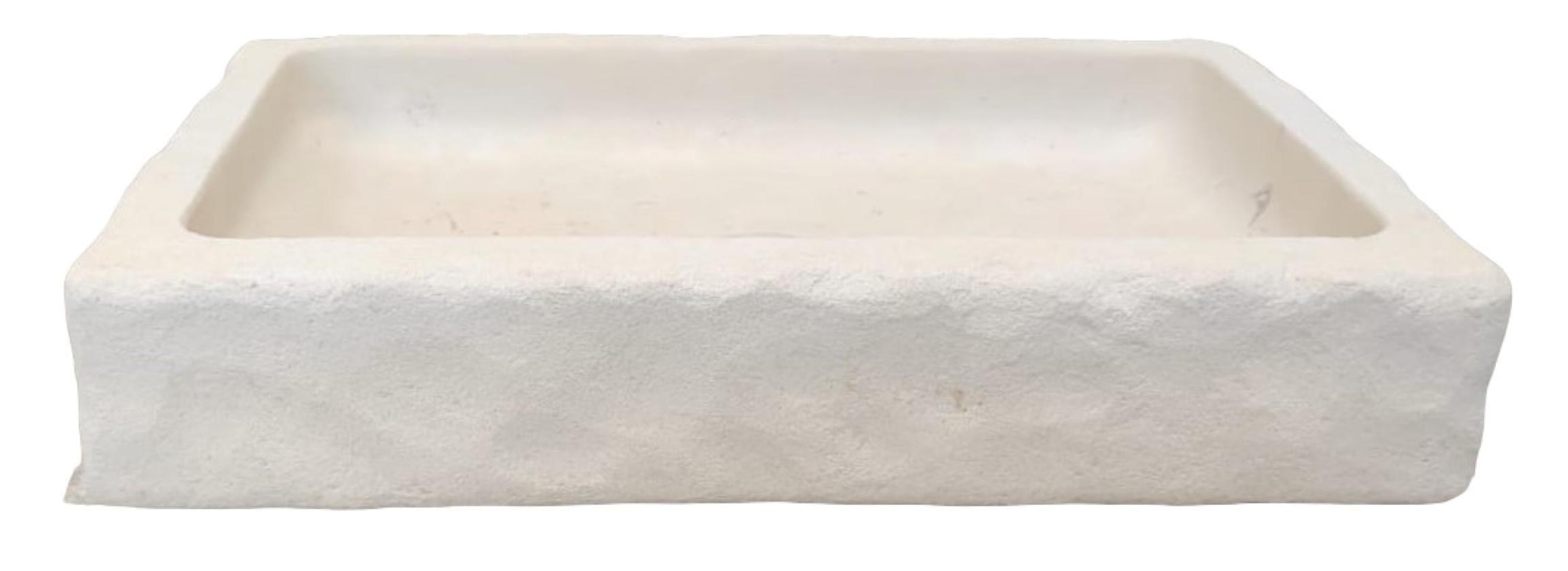 Limestone Stone Sink Basin In Excellent Condition For Sale In Cranbrook, Kent