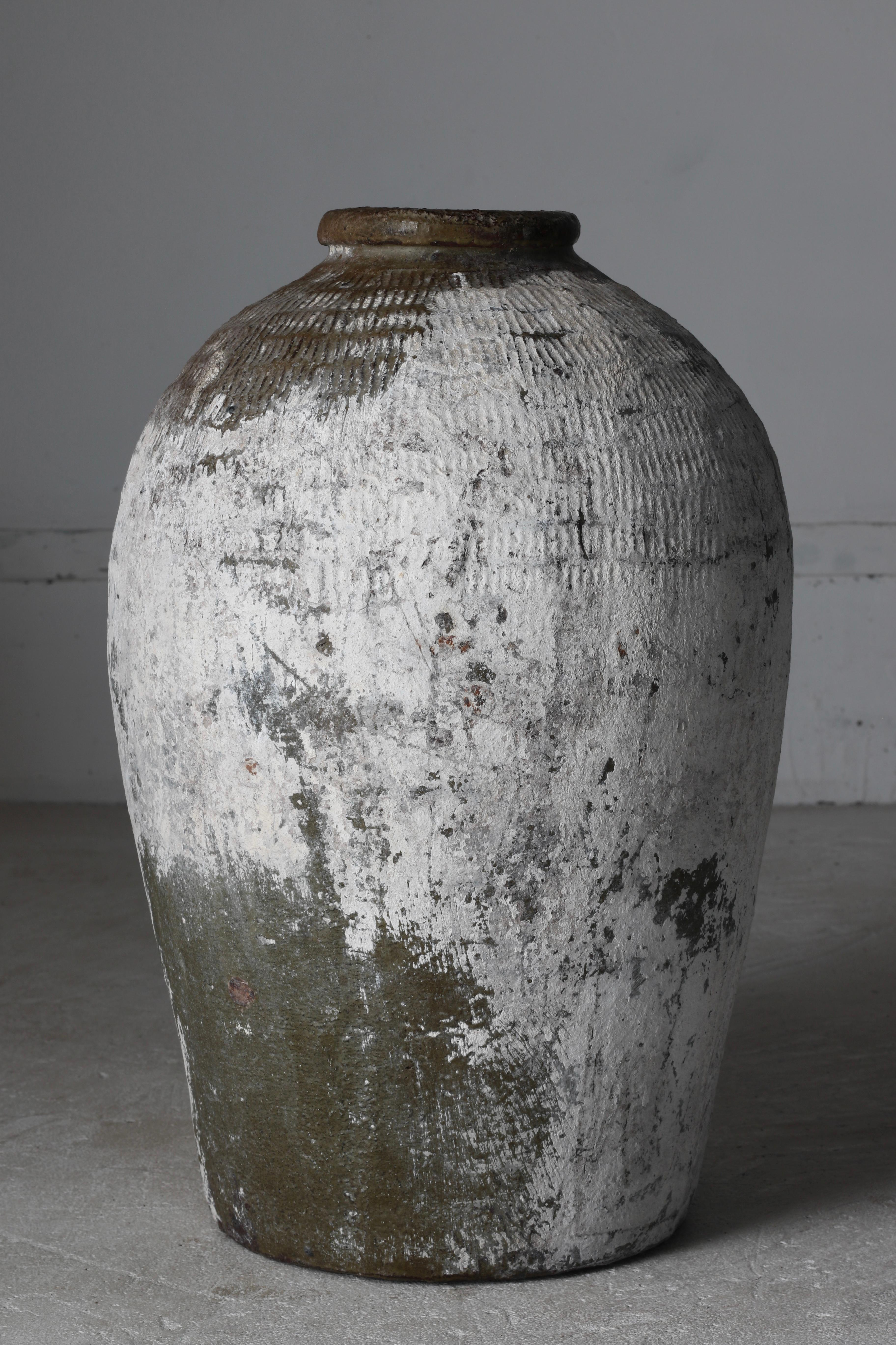 Jarre à saké striée de calcaire / Vase à fleurs / Wabi-sabi Bon état - En vente à Iwate-gun Shizukuishi-cho, Iwate Prefecture