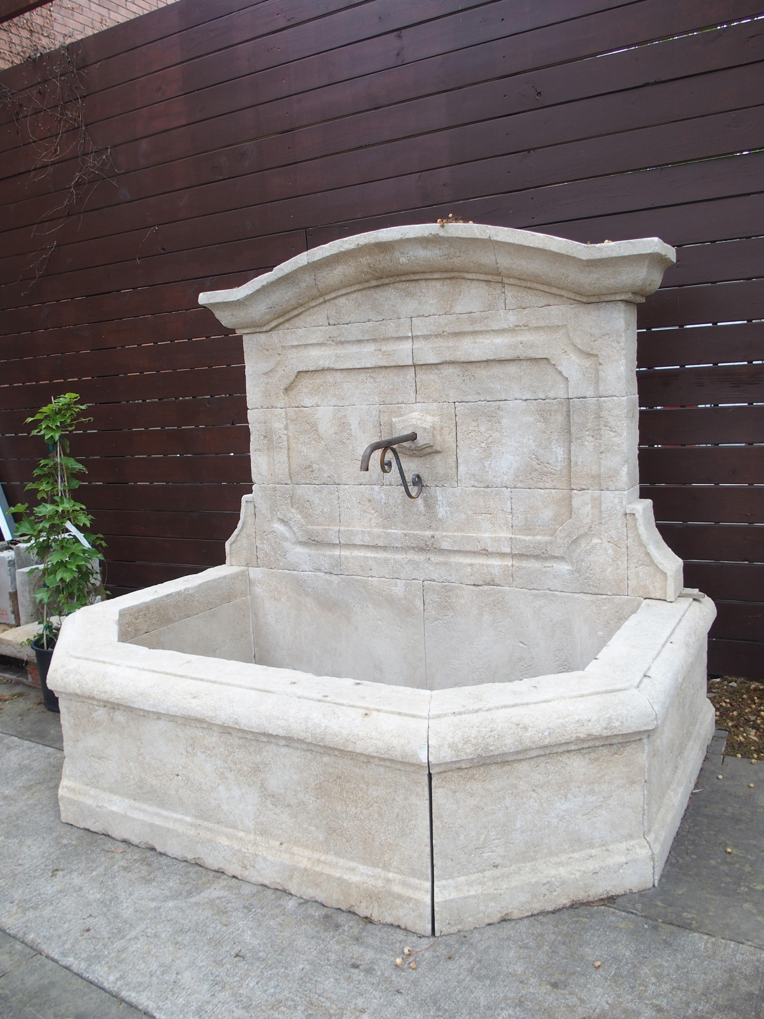 Limestone Wall Fountain with Carved Stone Backplate from Provence, France 1