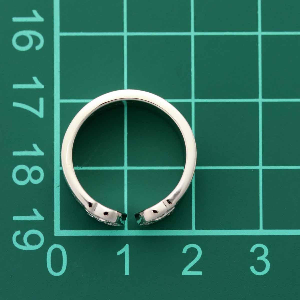 Donna Limited 2000 Cartier  Double C 2 Monogram Diamond Ring 18K White Gold US 5 1/2 in vendita