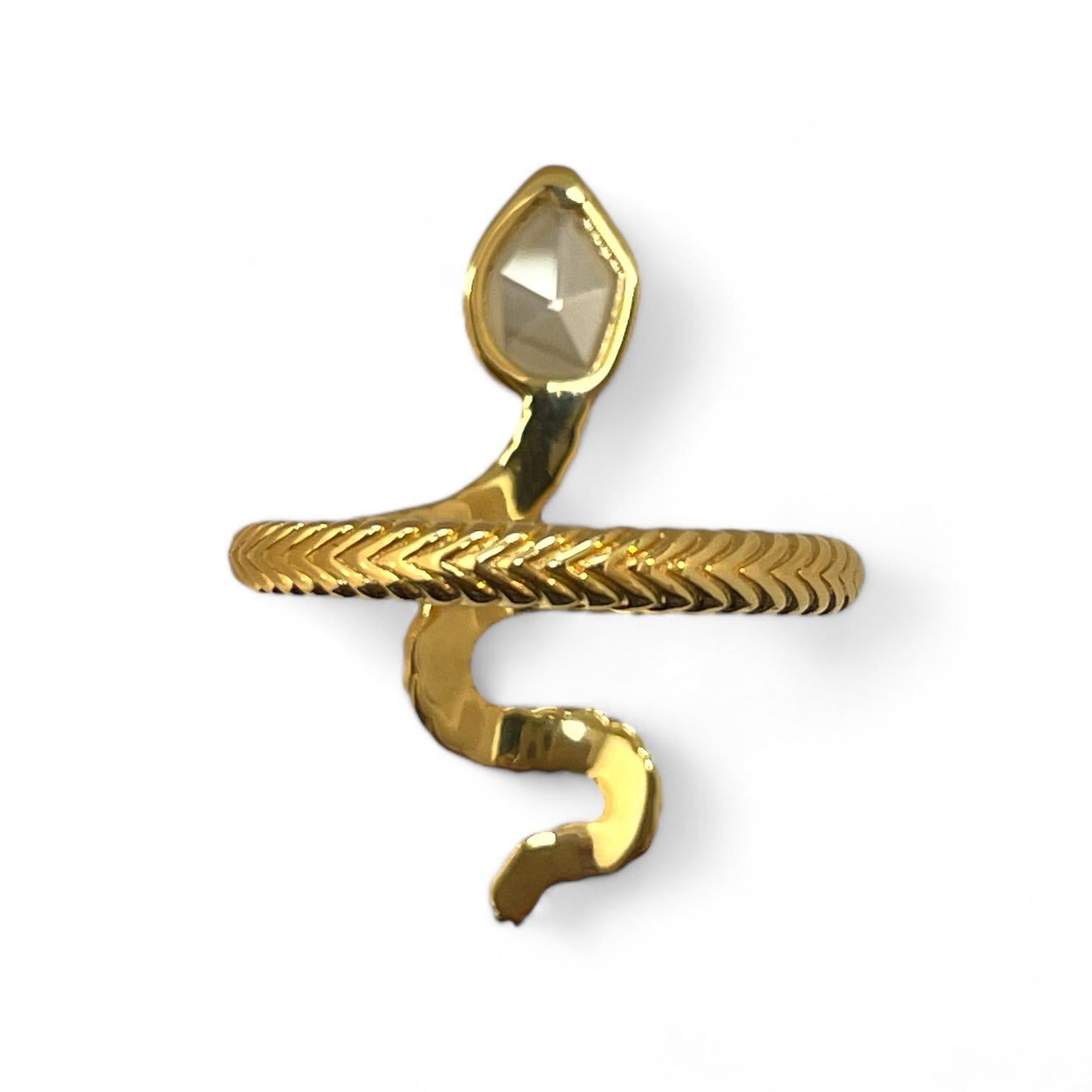 Modern Limited Edition 18K Yellow Gold 0.75 carat Natural Diamond Snake Ring