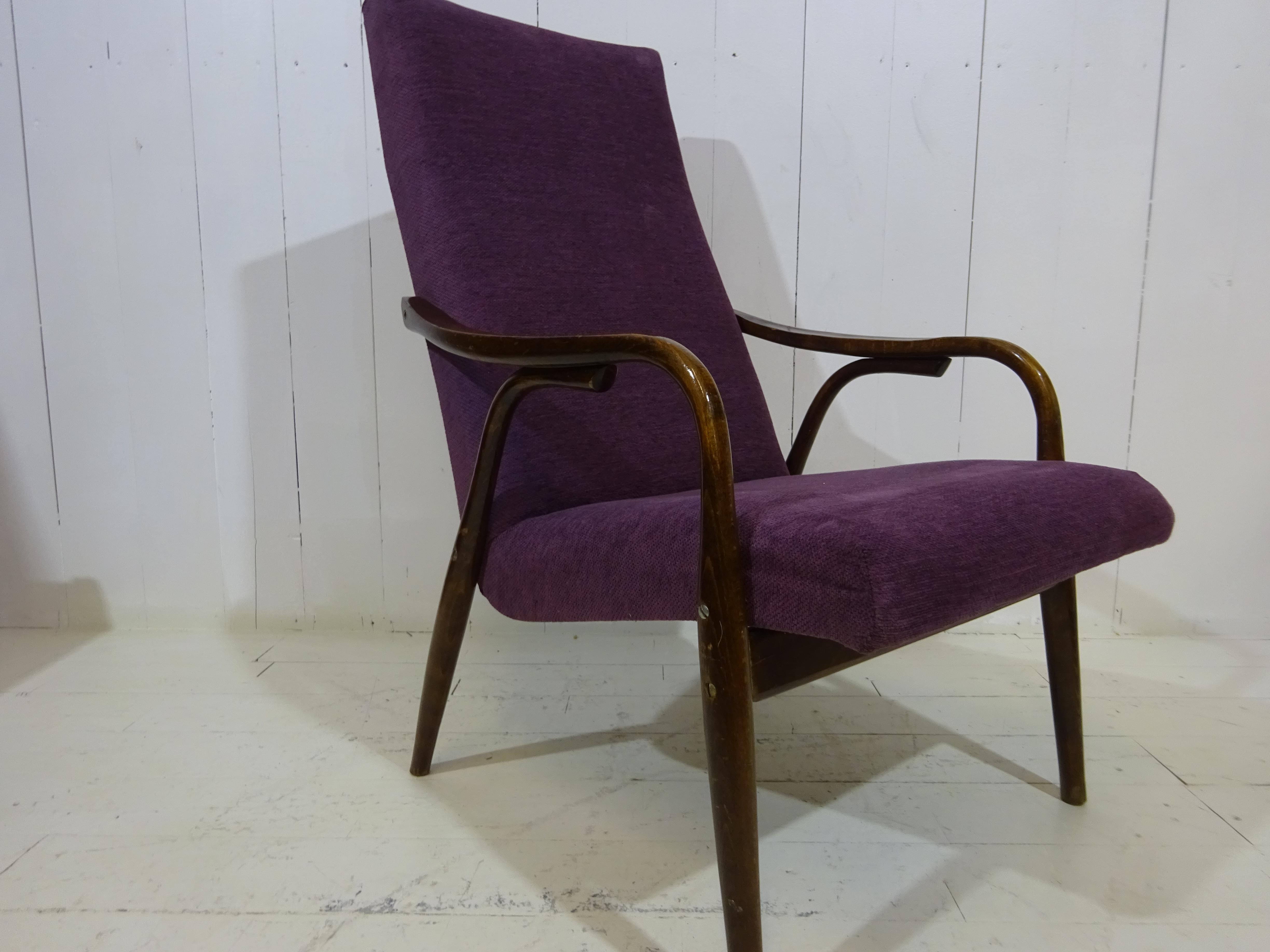 Limited Edition 1960's Bentwood Lounge Chair in Purple Chenille by Ton In Good Condition In Tarleton, GB
