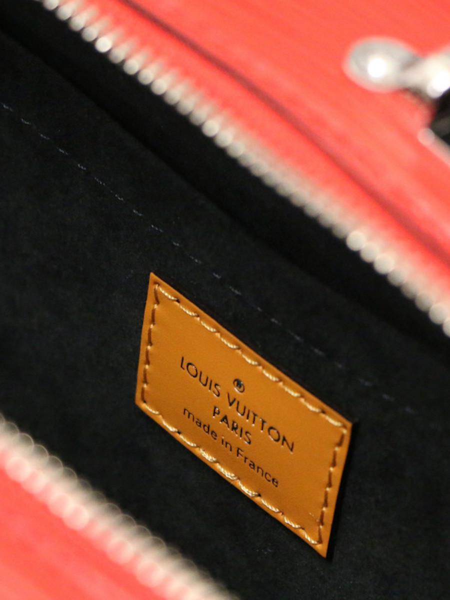 Limitierte Auflage 2019 Louis Vuitton Valisette BB von Nicolas Ghesquiere im Angebot 7