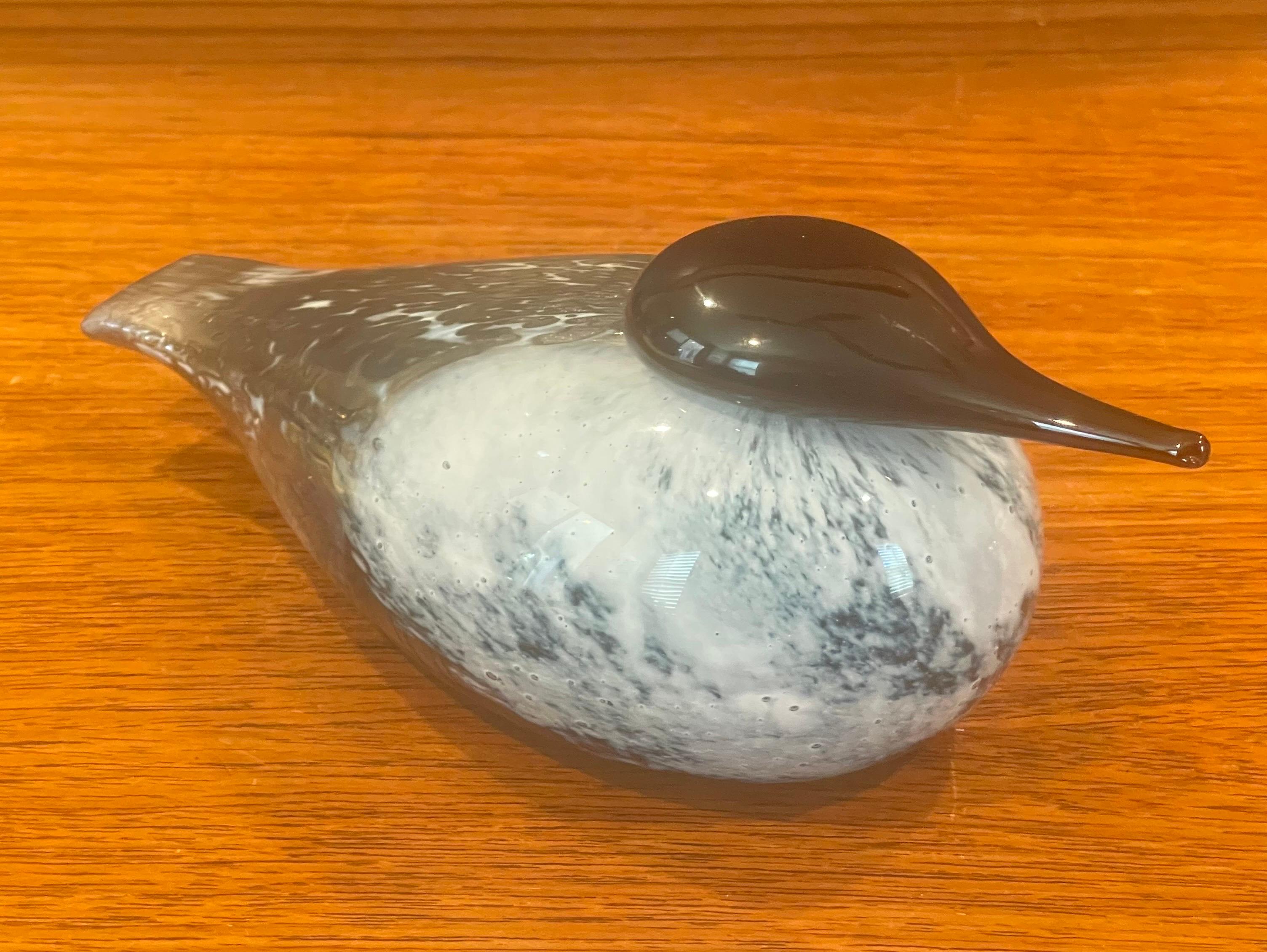 Limited Edition Art Glass Bird Sculpture by Oiva Toikka / Nuutajarvi of Finland For Sale 1