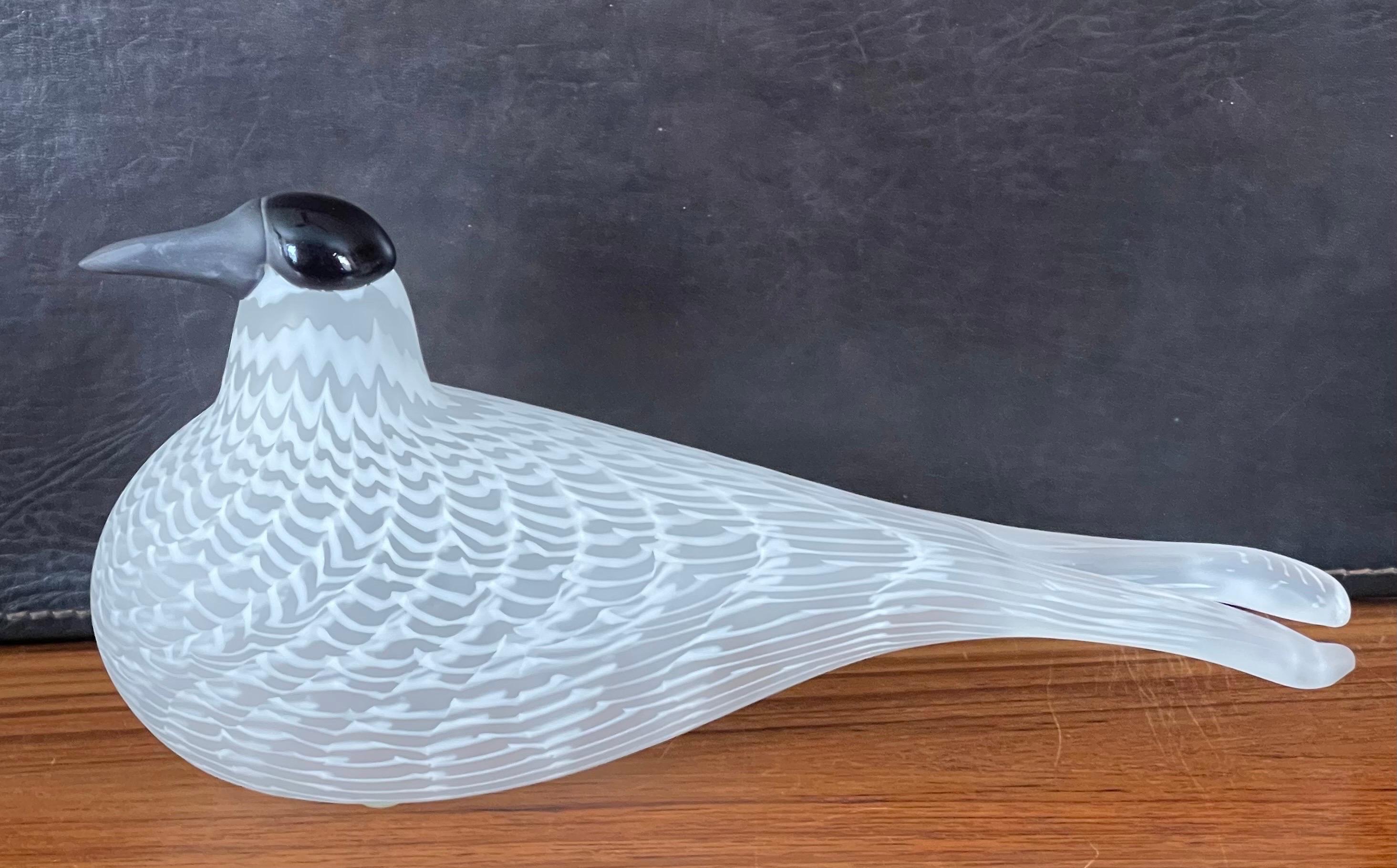 Finnish Limited Edition Art Glass Bird Sculpture by Oiva Toikka / Nuutajarvi of Finland