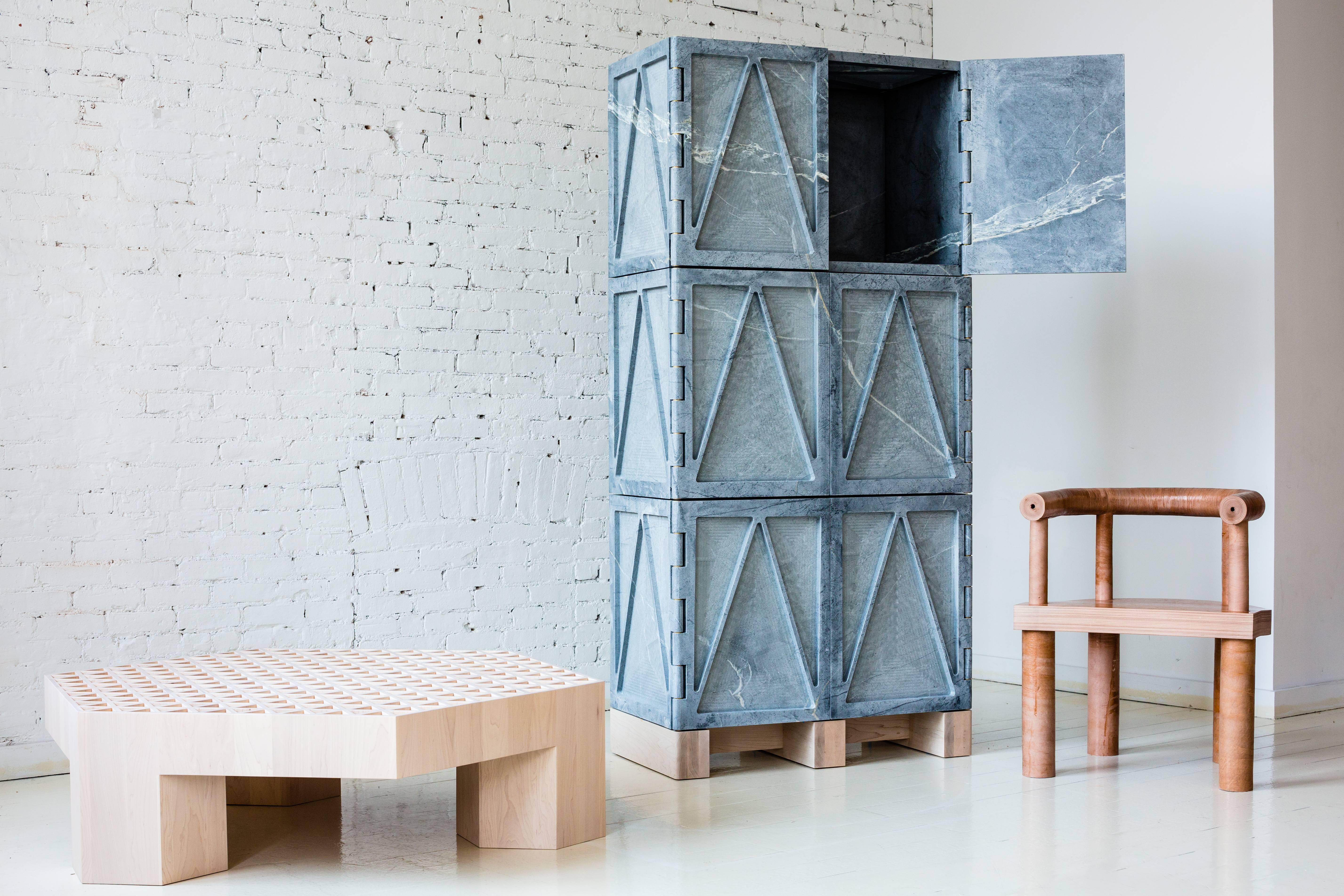 Couchtisch aus Assemblage-Holz in limitierter Auflage in Mapleby Fort Standard, auf Lager im Angebot 1