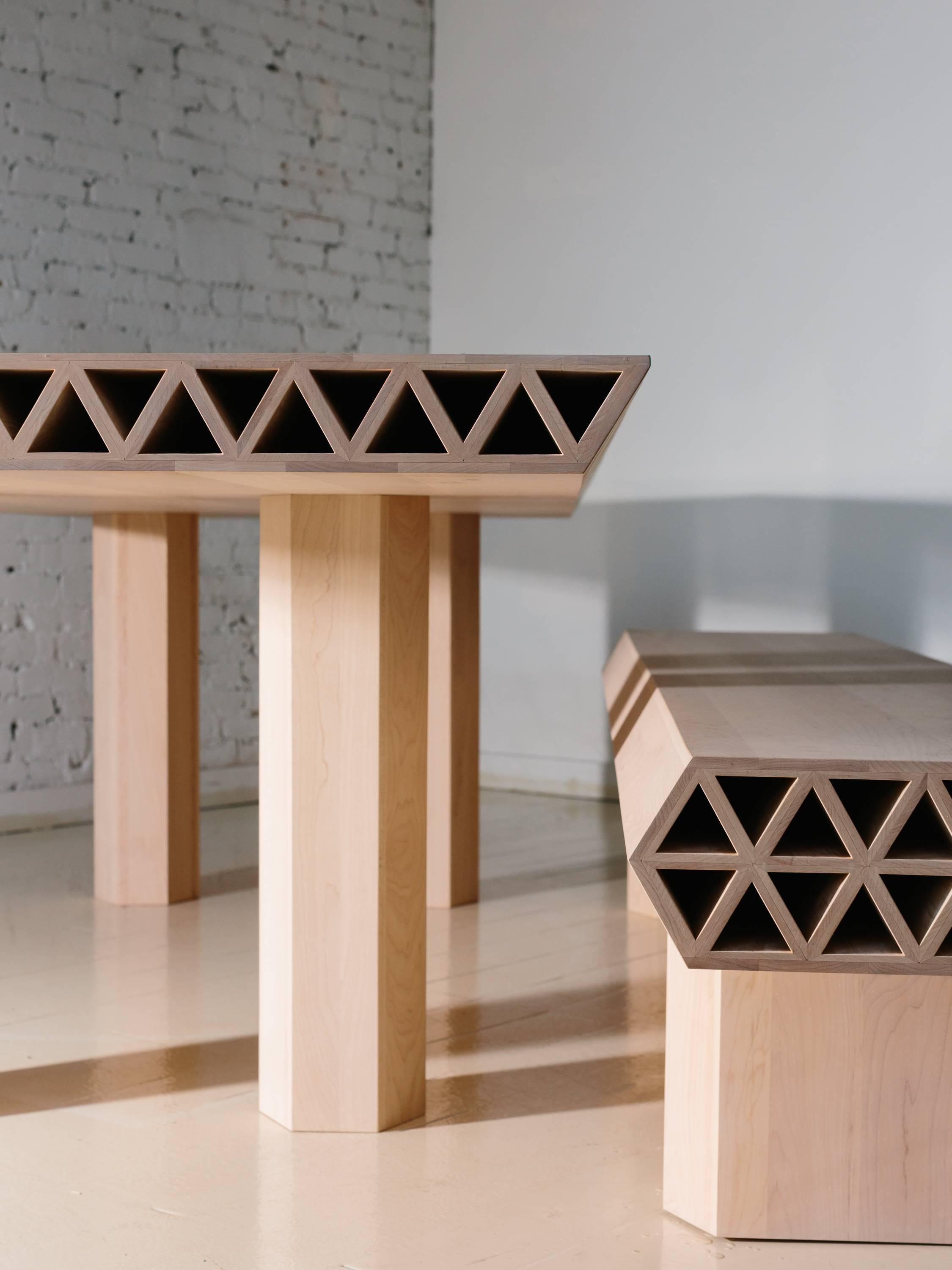 Érable Table à manger en bois d'assemblage en édition limitée en érable de Fort Standard en vente