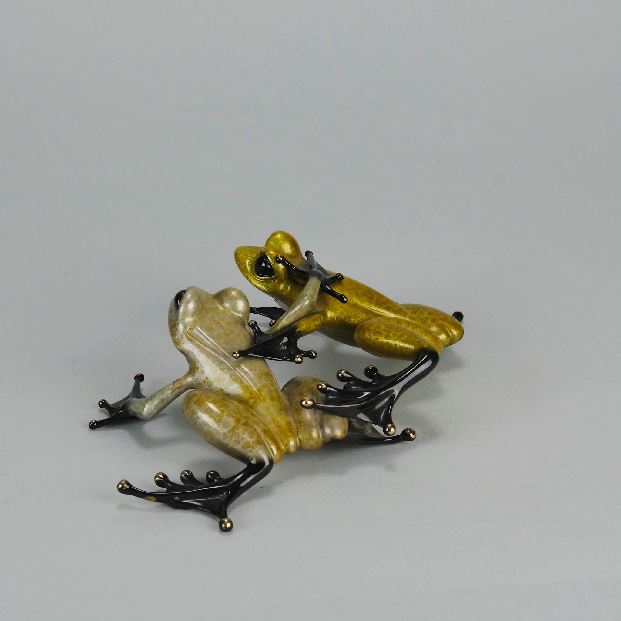 Bronze Froschs in limitierter Auflage mit dem Titel „Love“ von Tim Cotterill (Gegossen) im Angebot