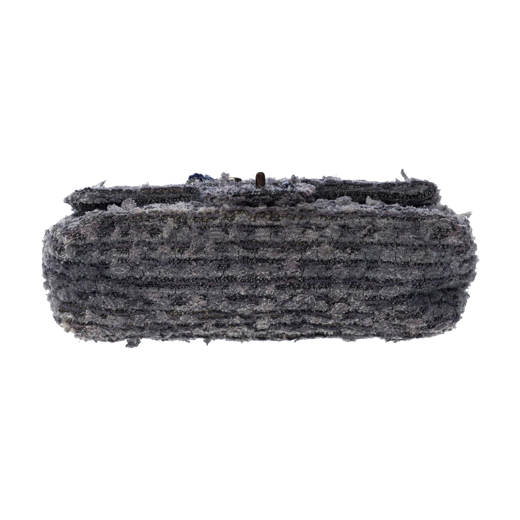 Limited edition Chanel 2.55 Mini flap shoulder bag in grey&black Tweed,  SHW 6