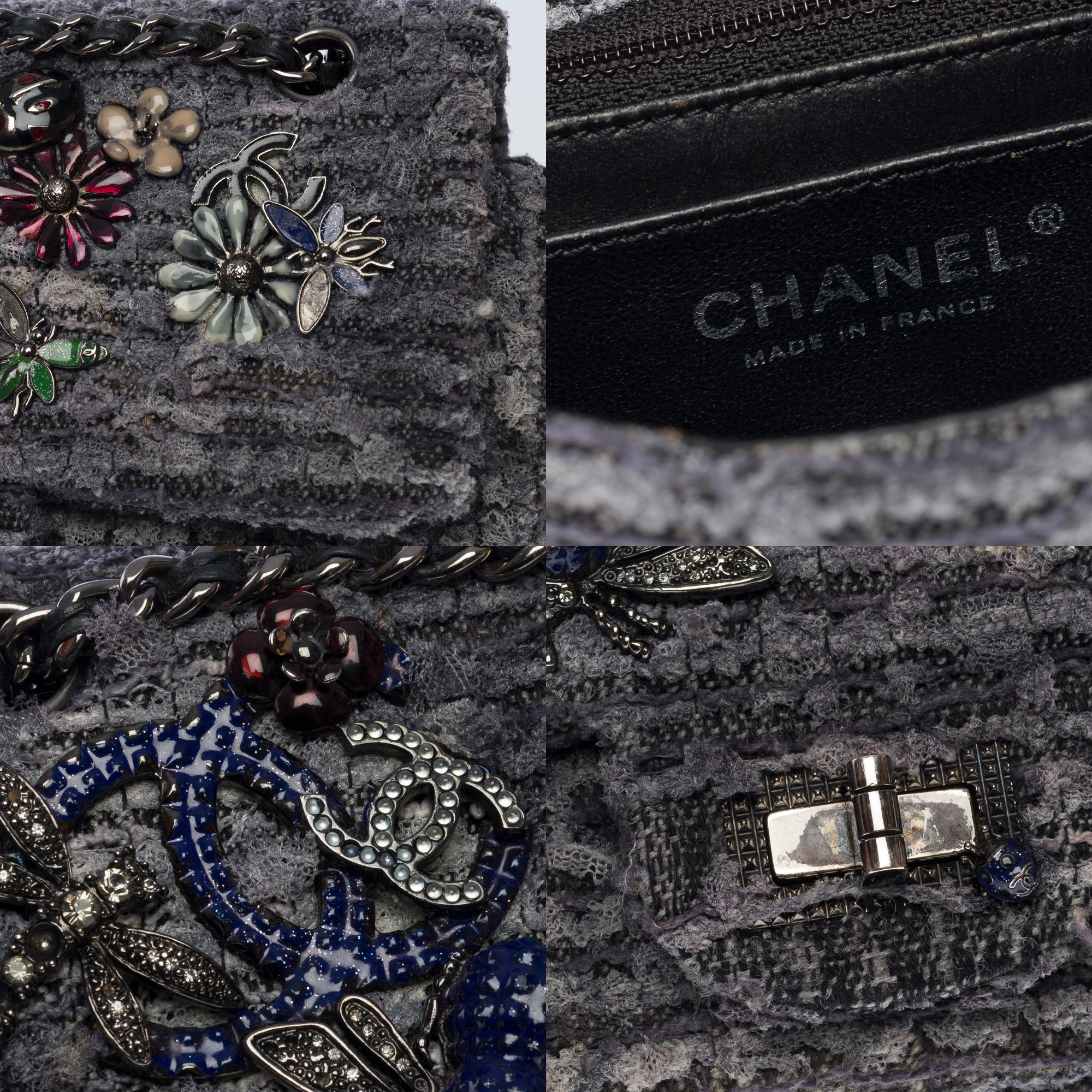 Limited edition Chanel 2.55 Mini flap shoulder bag in grey&black Tweed,  SHW 2