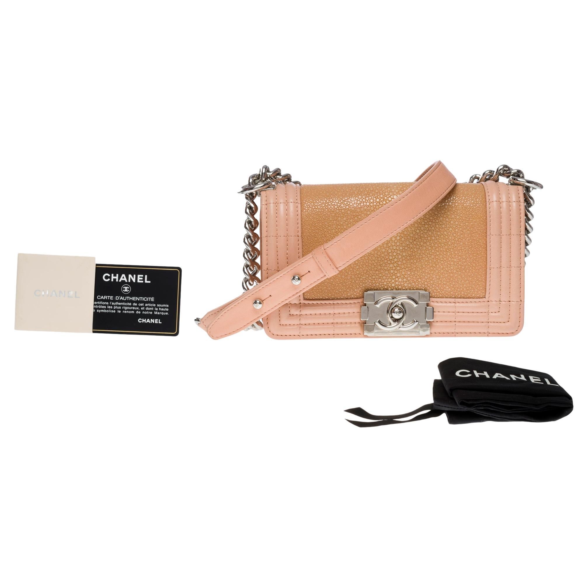 Limited Edition Chanel Boy Mini shoulder bag in Pink shagreen and leather, SHW For Sale