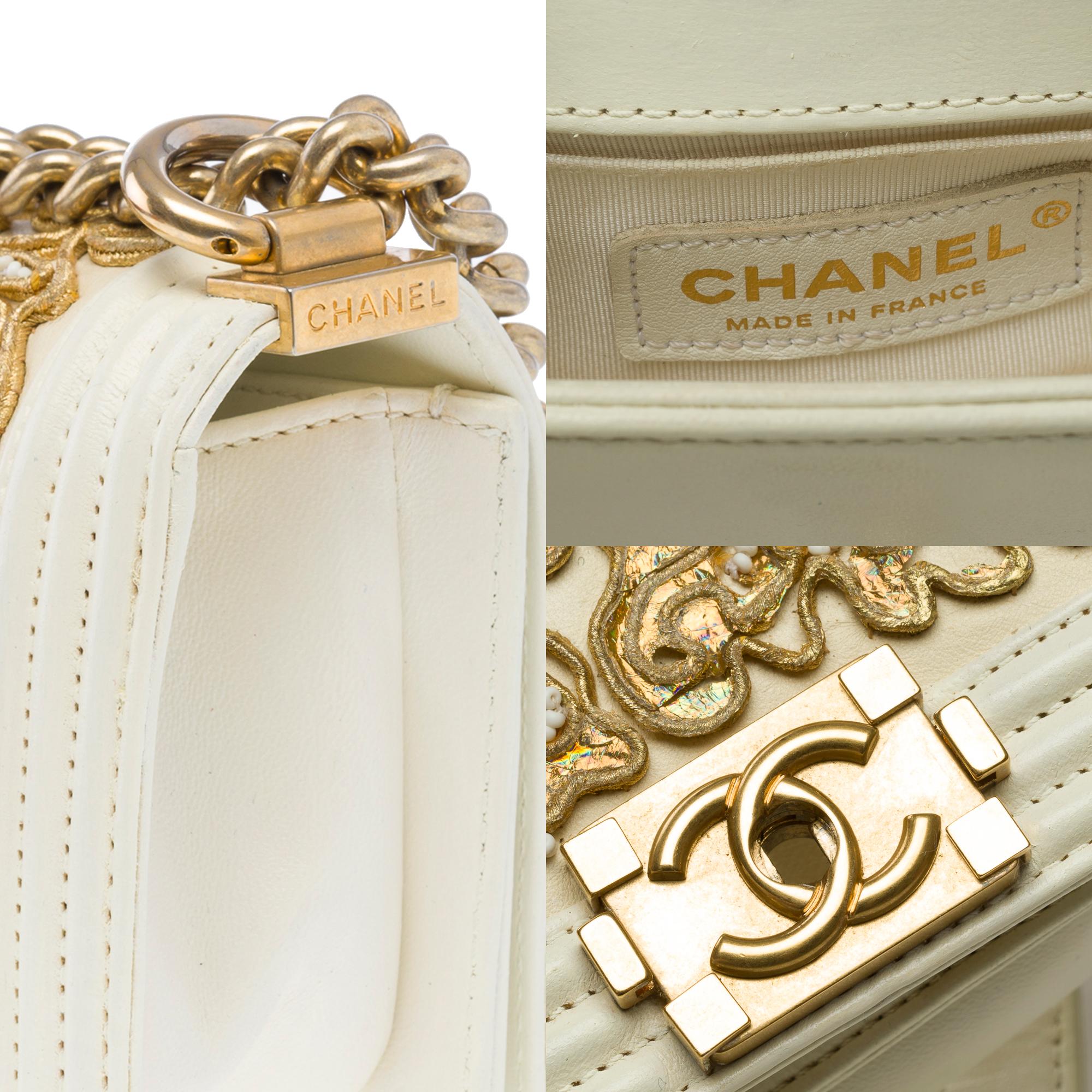 Limited edition Chanel Boy Mini Versailles shoulder bag in ecru leather, MGHW For Sale 2
