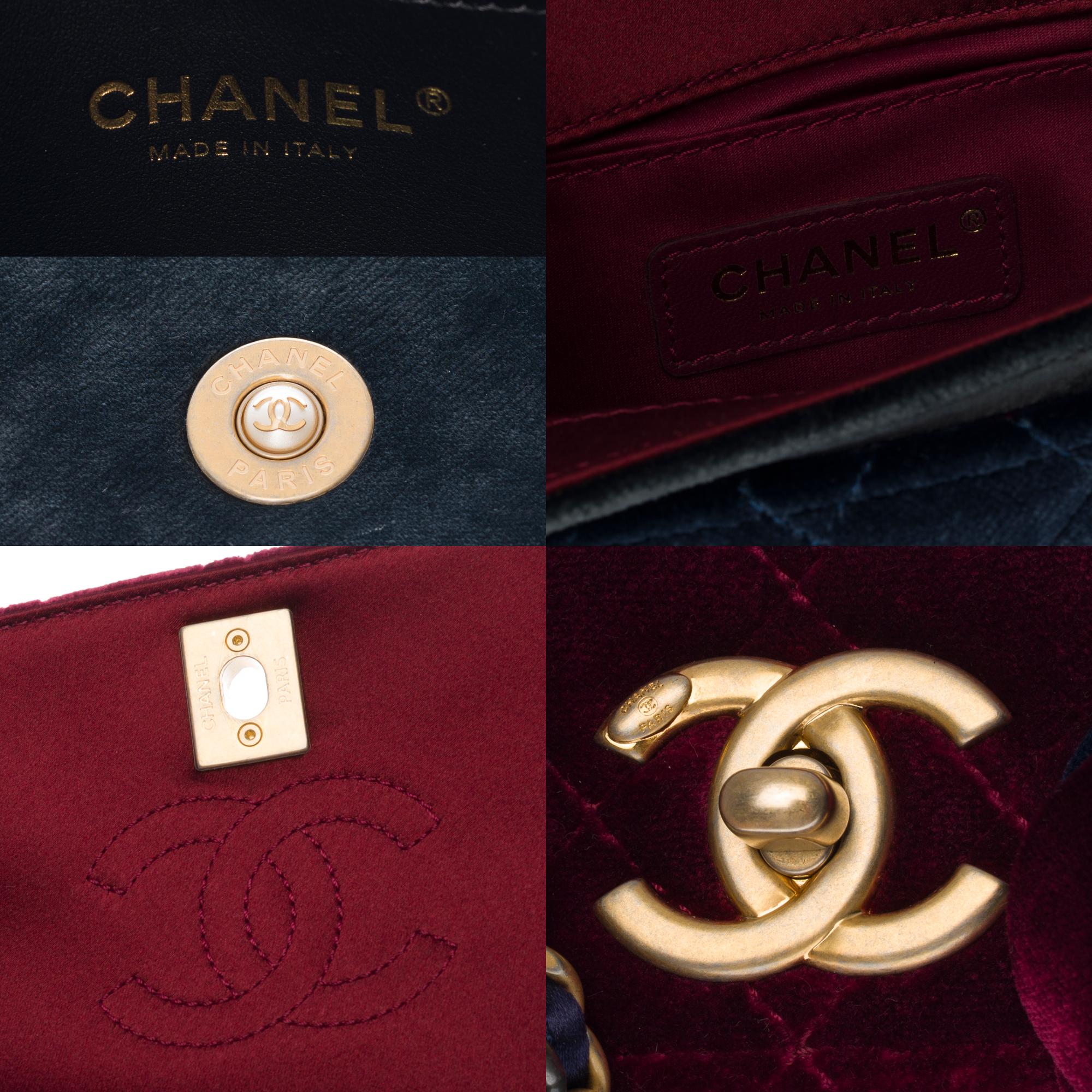 chanel velvet handbag