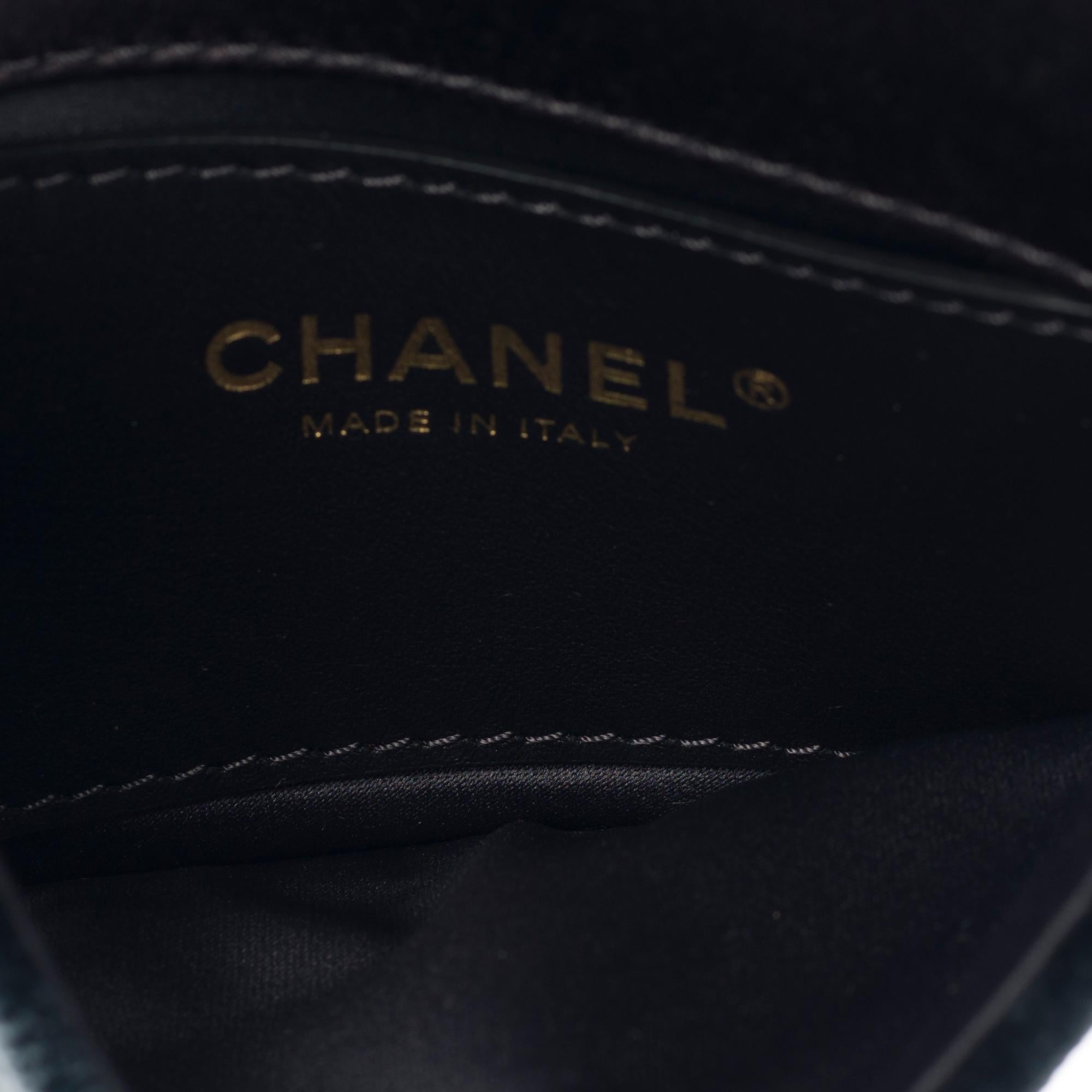 Limited Edition Chanel Camellia Flap bag quilted Velvet Small shoulder bag In Excellent Condition In Paris, IDF