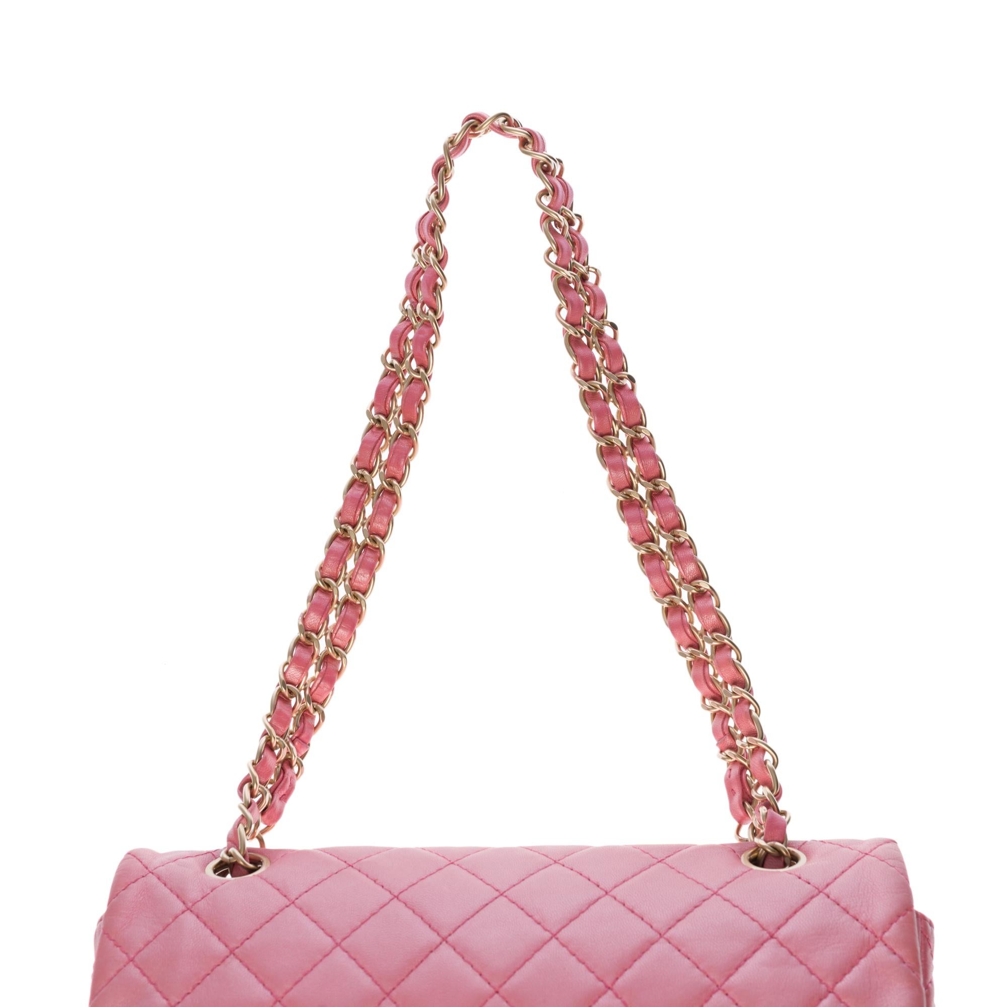 Limited edition Chanel Classic shoulder bag in metallic Pink quilted leather, GHW 1