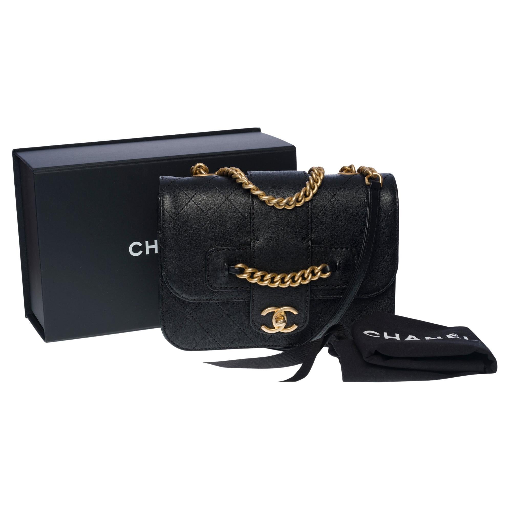 How to Find the Best Vintage Chanel Bags Online