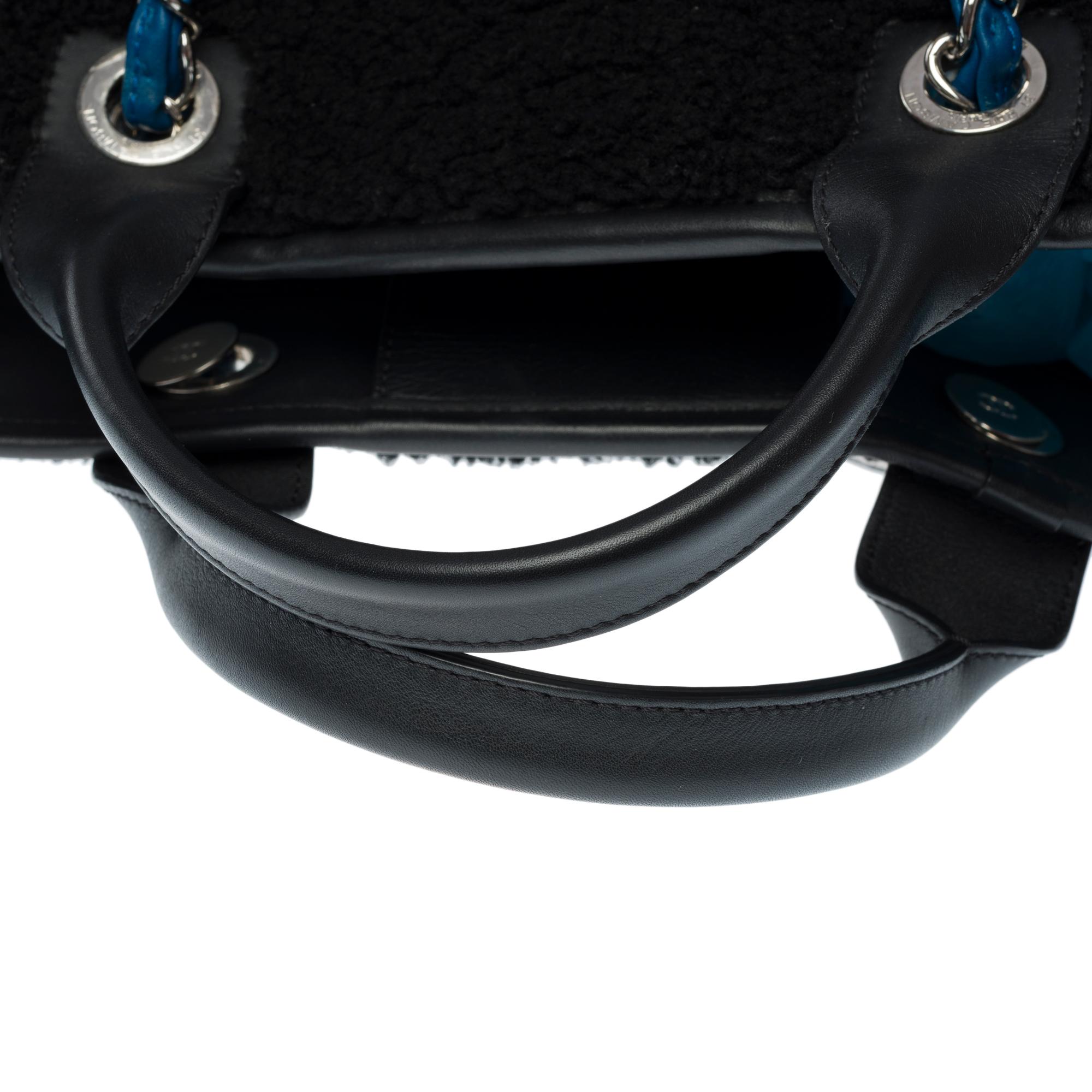 Limited edition Chanel Deauville GM Tote bag in black lambswool and leather, PHW 5