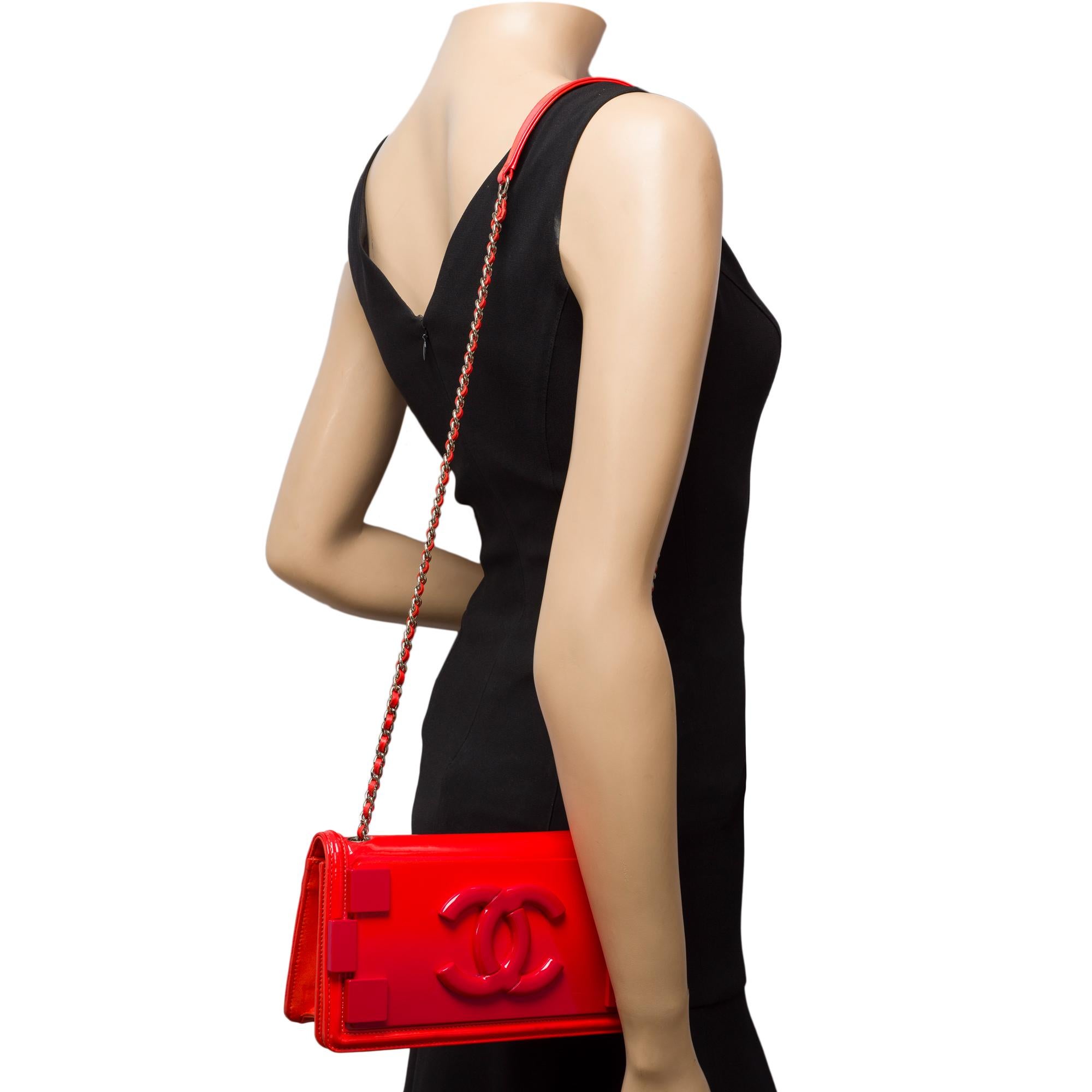 Limited edition Chanel Lego Brick shoulder flap bag in Coral & Red leather, SHW 8