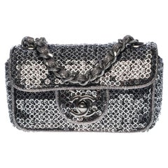 Limited Edition Chanel Mini Flap bag shoulder bag in micro silver sequins, SHW