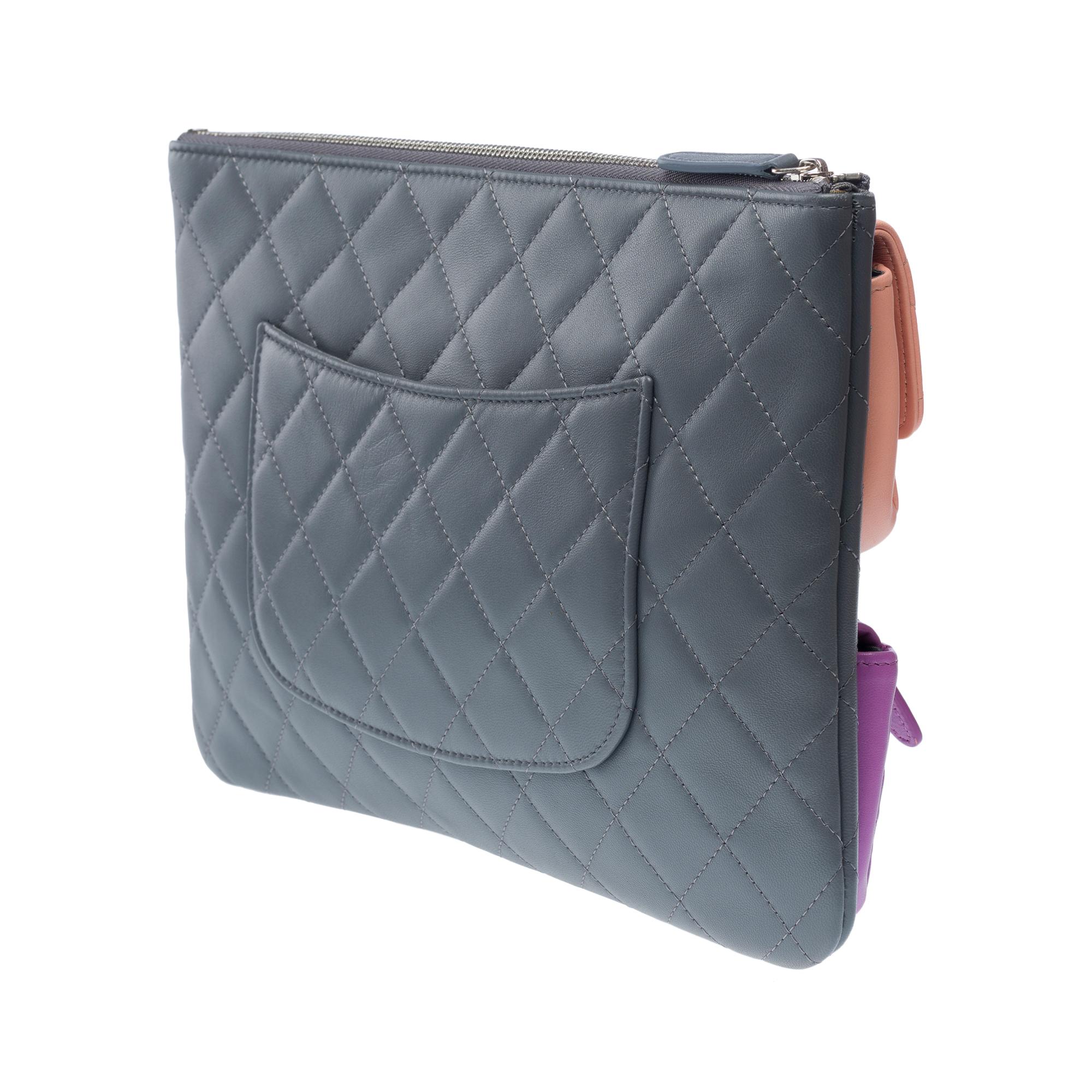 Chanel Pouch/Clutch in mehrfarbigem gestepptem Leder in limitierter Auflage, SHW im Angebot 2