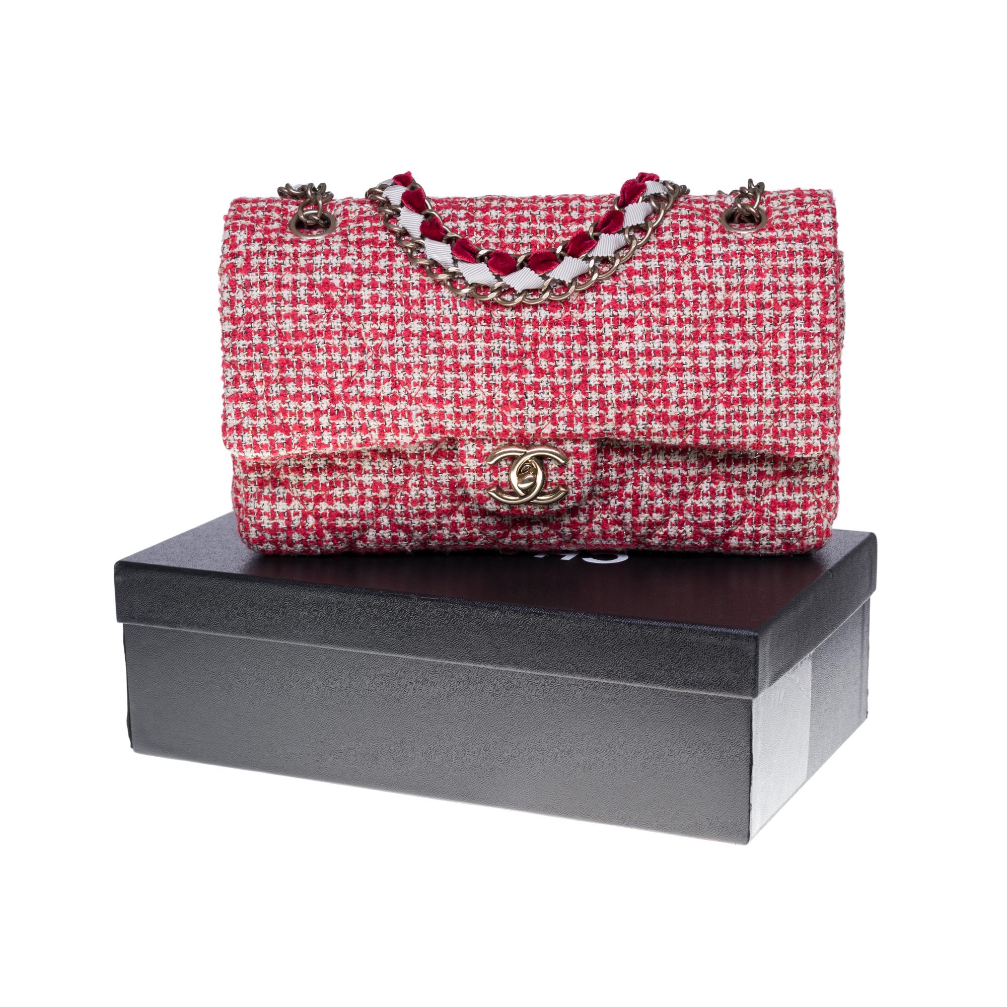 Limited Edition Chanel Timeless Shoulder bag in Red & White Tweed, SHW 7