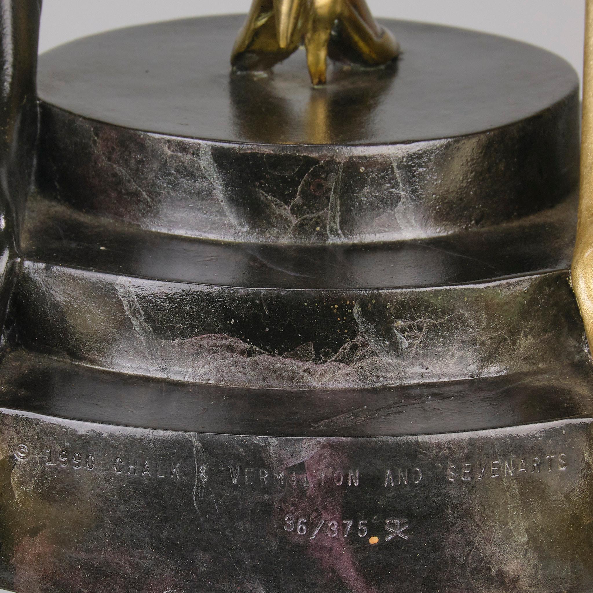 Escultura de bronce pintada en frío de edición limitada titulada 