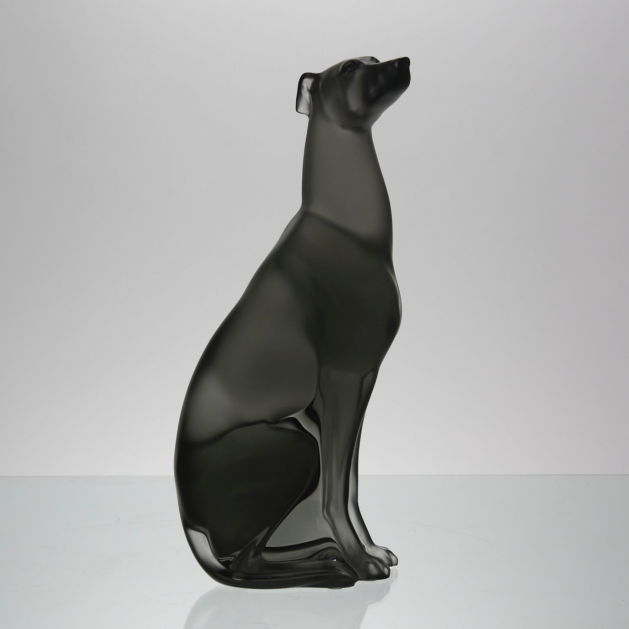Kristallglas-Skulptur „Greyhound“ von Lalique, limitierte Auflage (Art déco) im Angebot