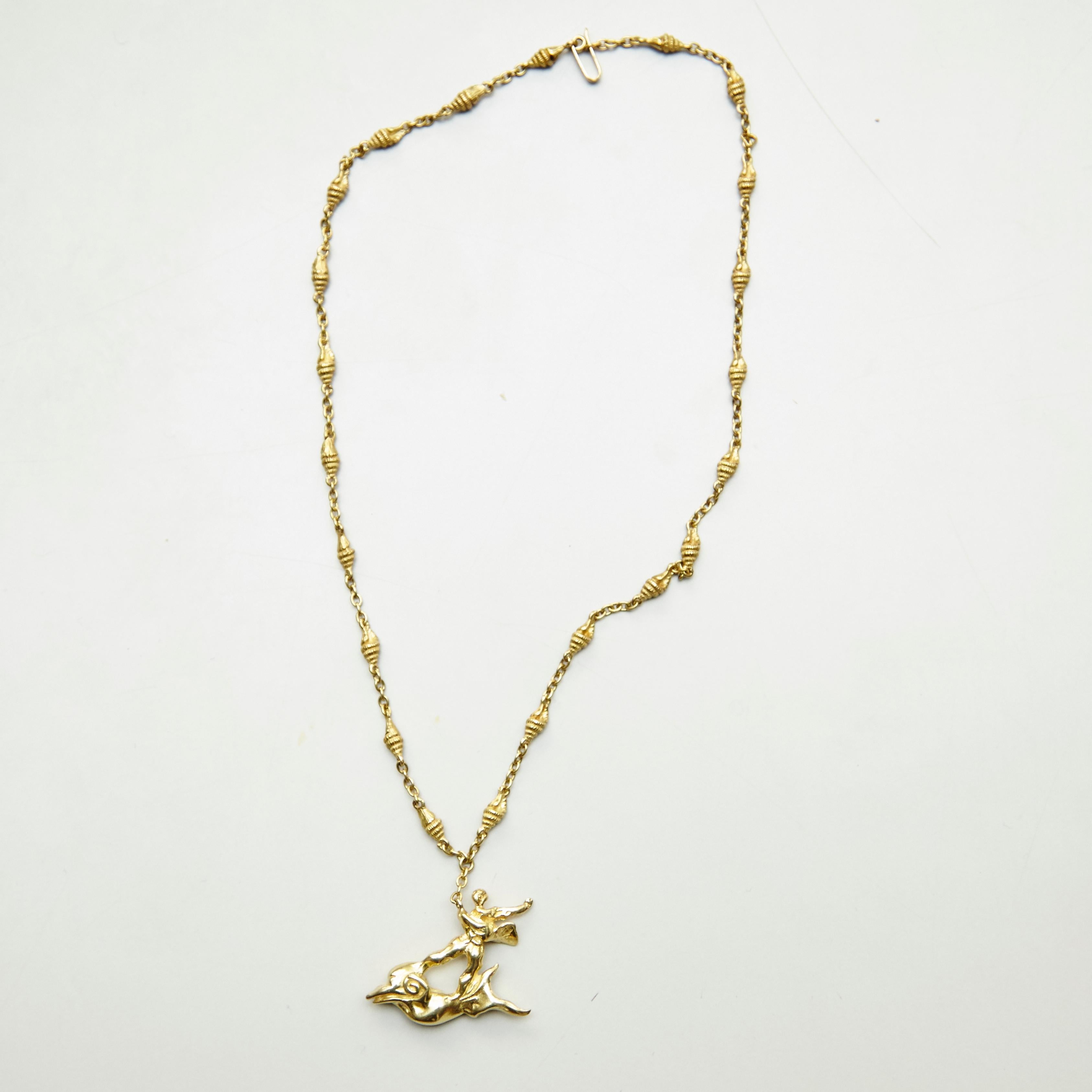 Limited Edition Dalí Gold Necklace and Bracelet 'The Man and the Dolphin' In Good Condition In Barcelona, Barcelona
