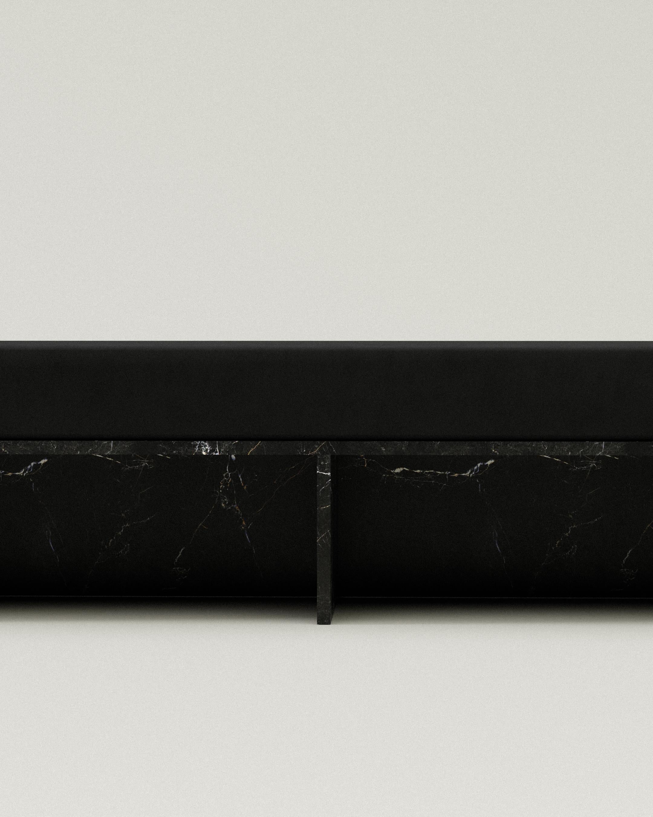 Edición limitada Das Daybed en mármol negro de Justus Knut Schomann Posmoderno en venta