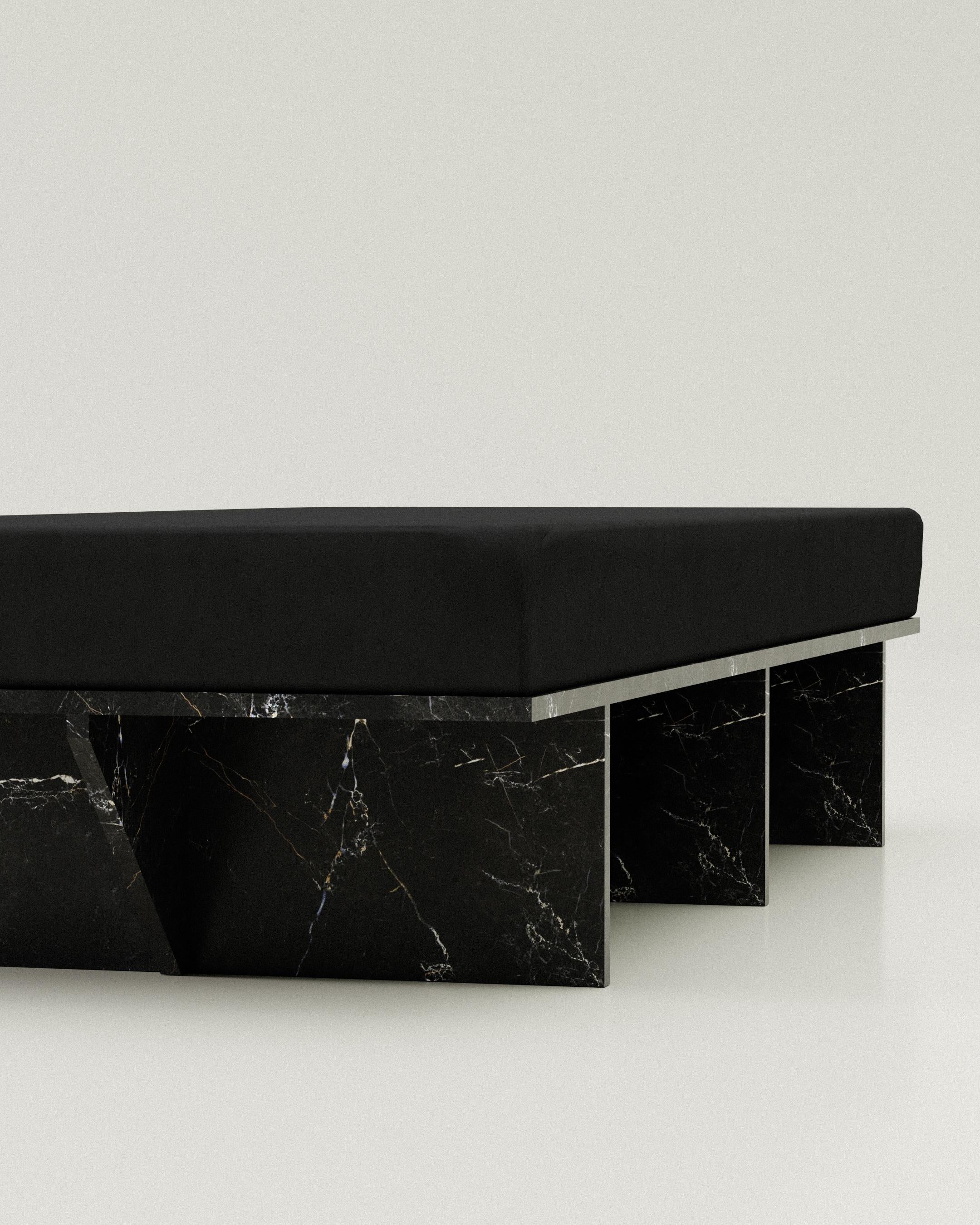 Edición limitada Das Daybed en mármol negro de Justus Knut Schomann Alemán en venta