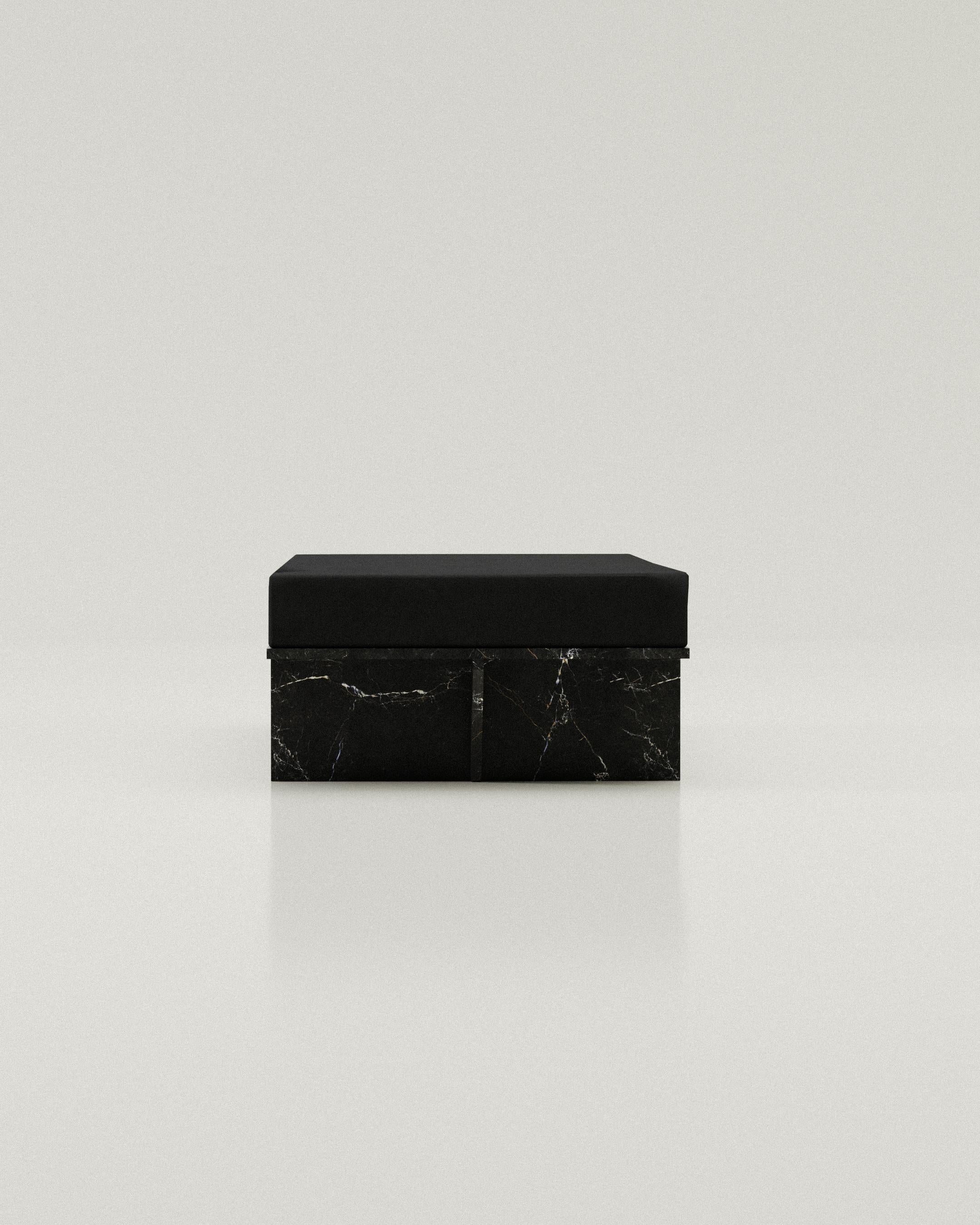 Edición limitada Das Daybed en mármol negro de Justus Knut Schomann en Nuevo estado para la venta en Geneve, CH